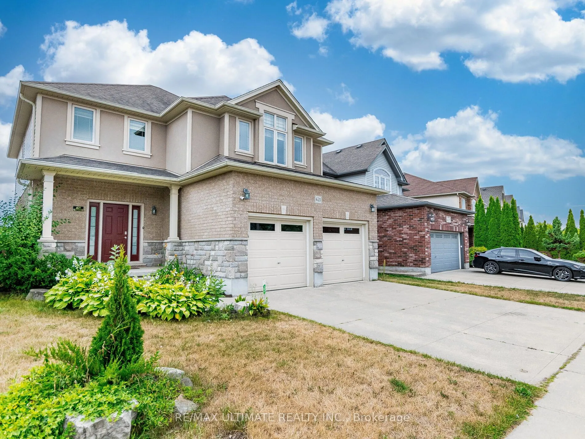 621 Thomas Slee Drive