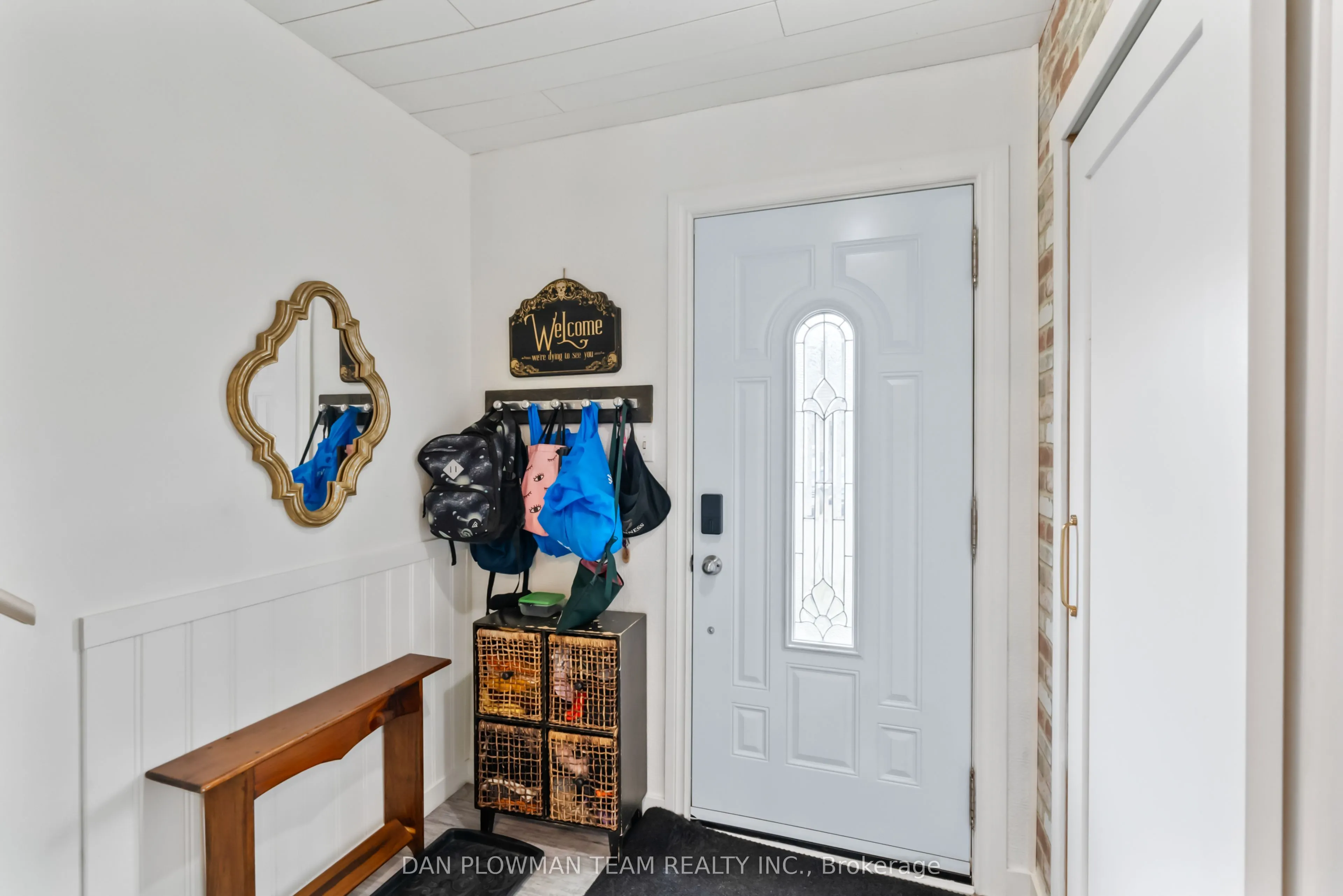 400 Westwood Drive, #F6