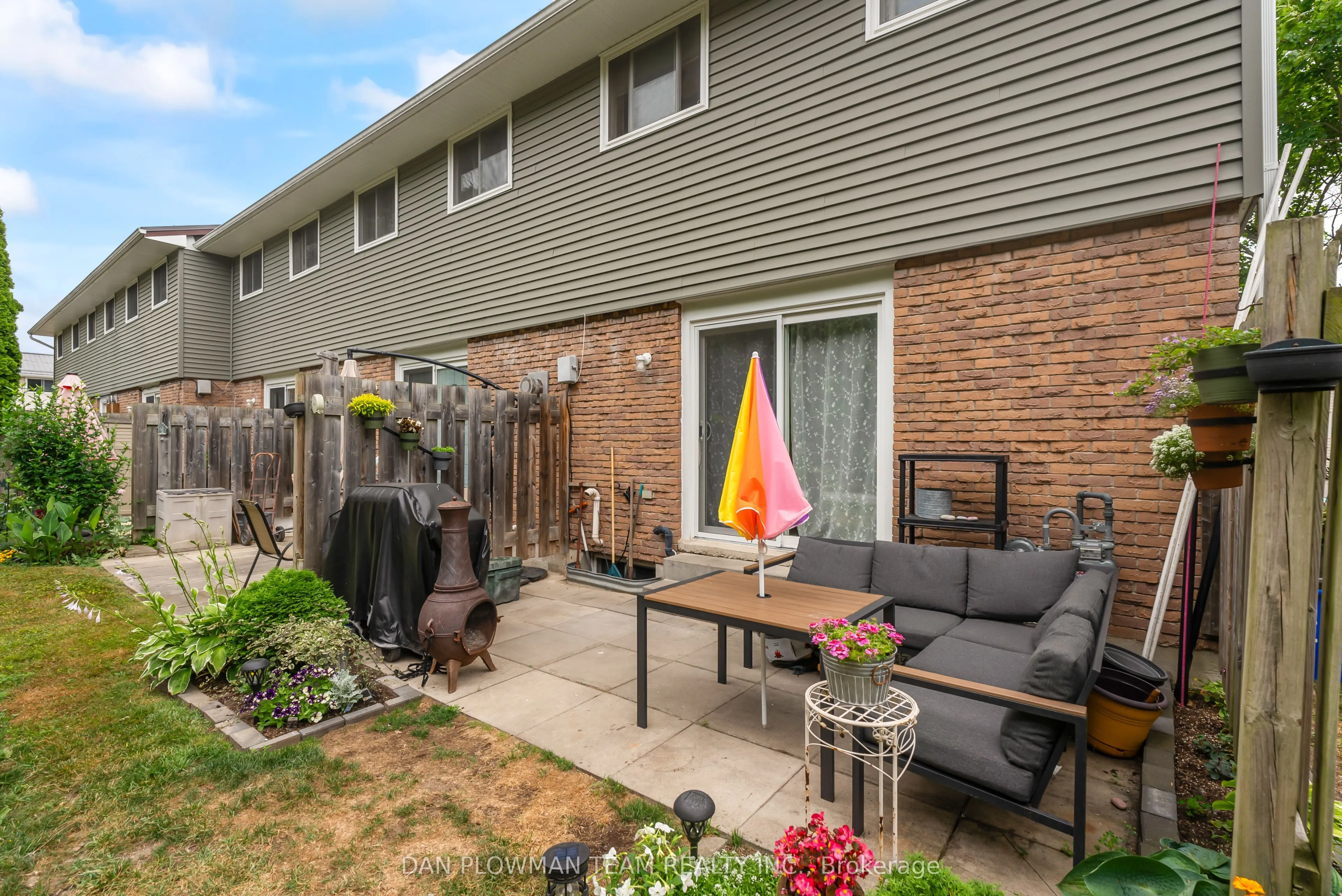 400 Westwood Drive, #F6