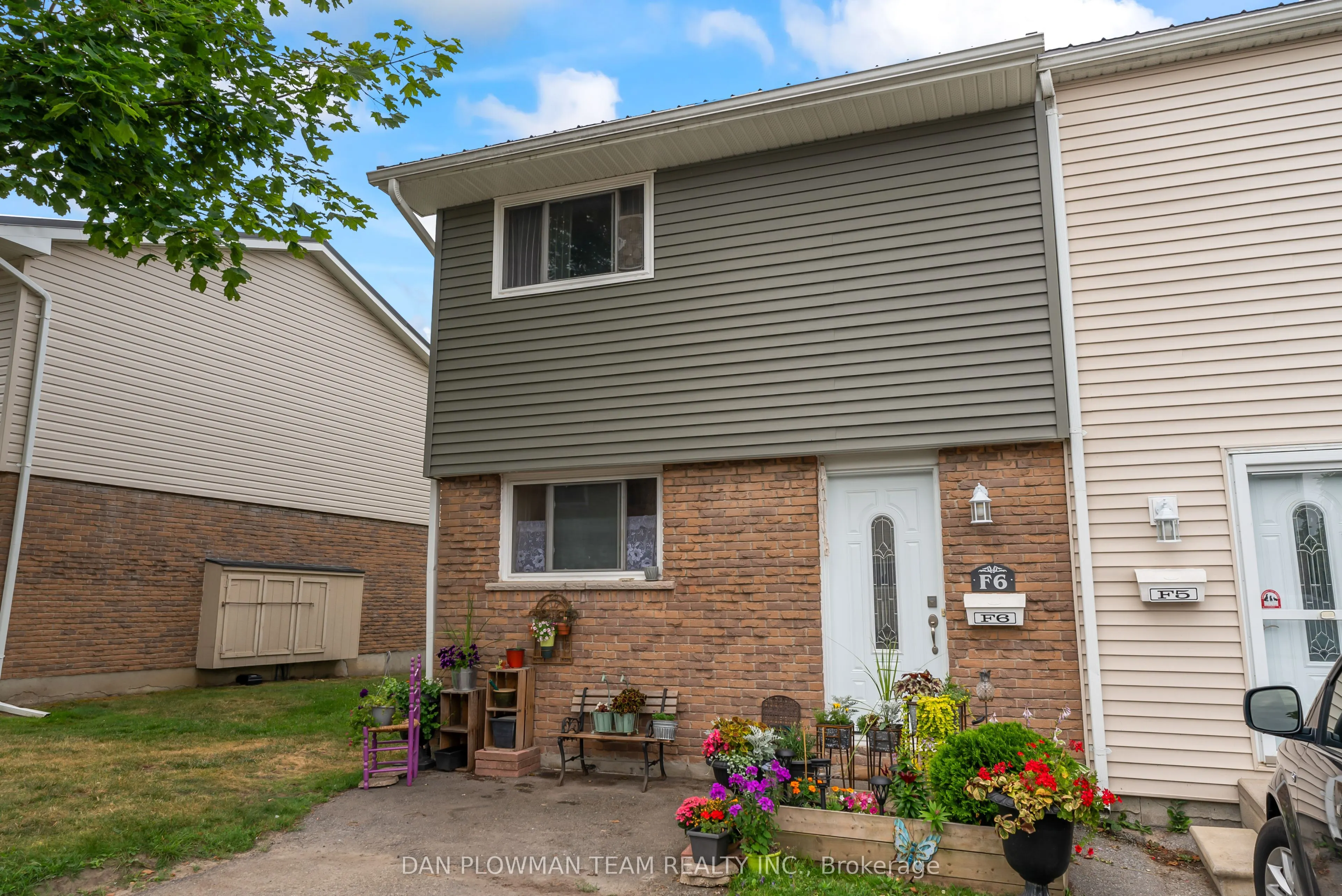 400 Westwood Drive, #F6