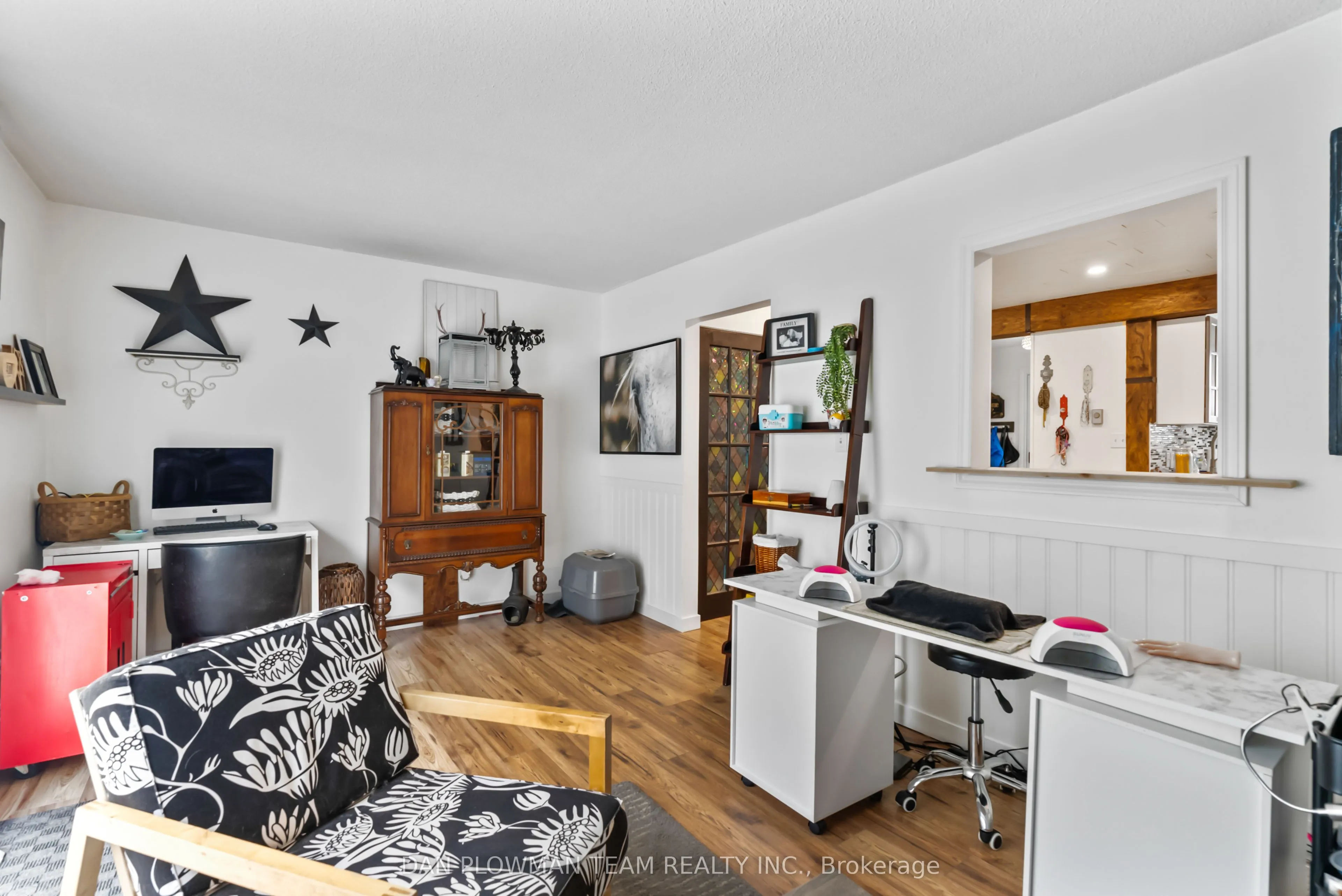400 Westwood Drive, #F6