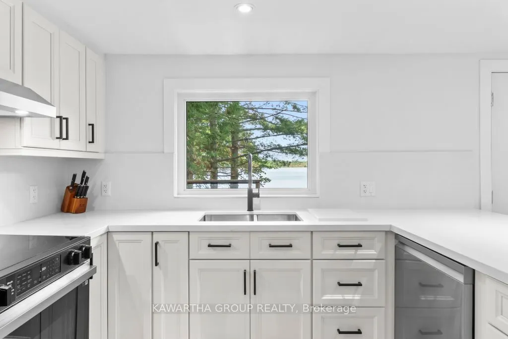 77 North Taylor Road