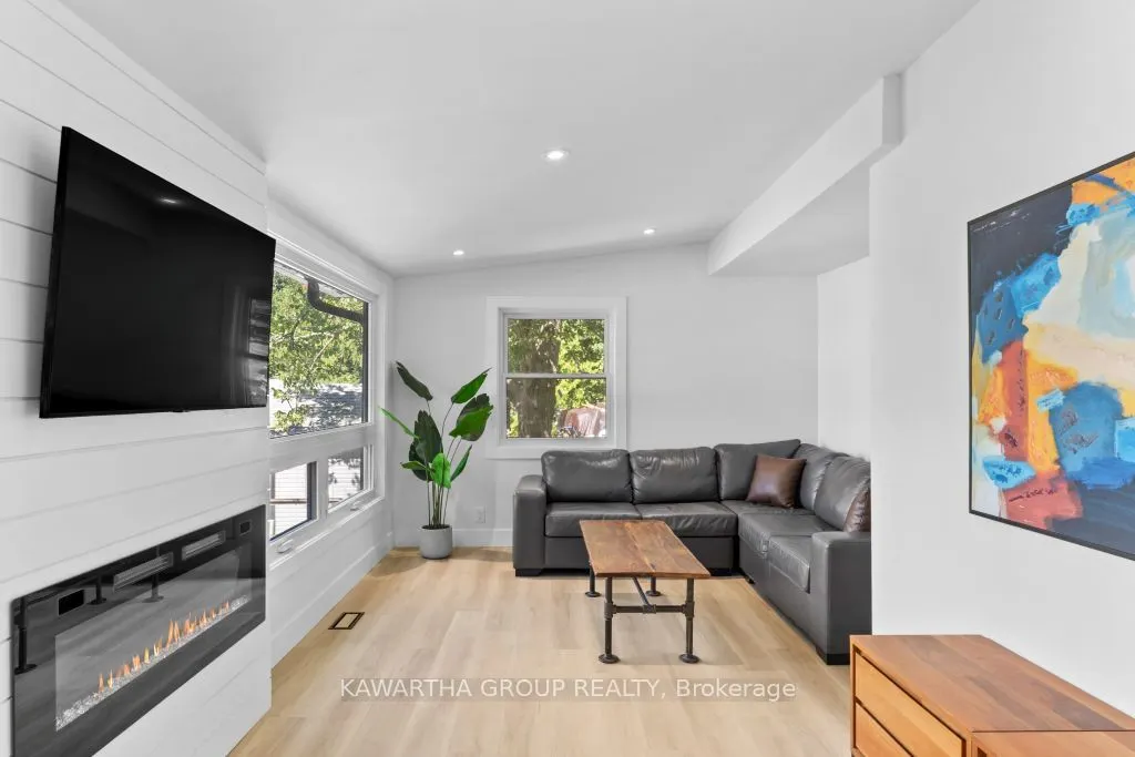 77 North Taylor Road
