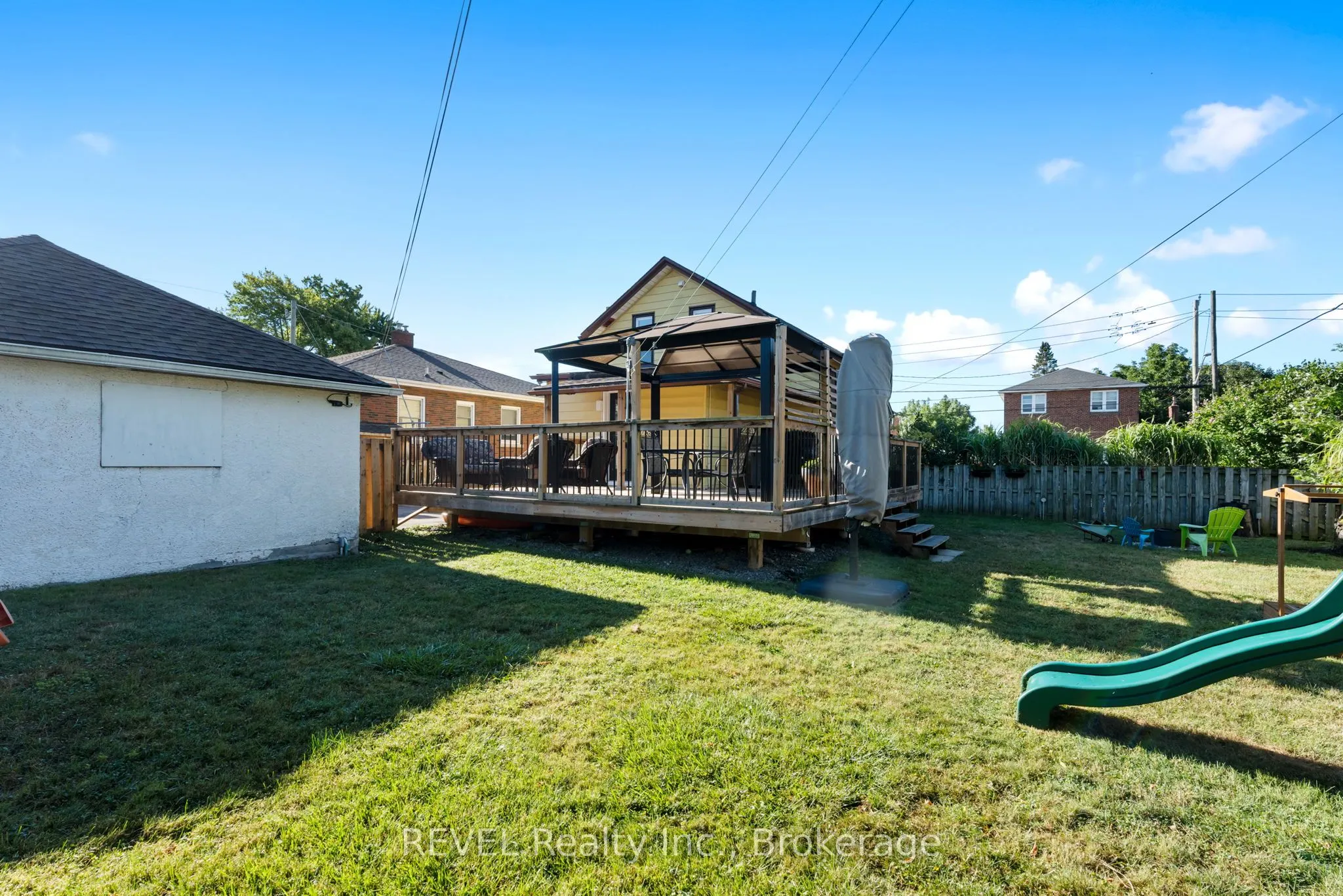 206 Bell Street