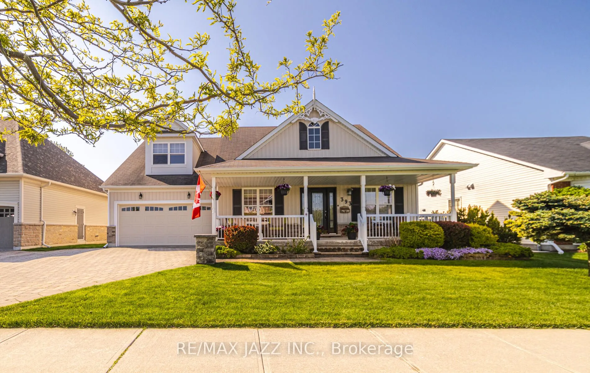 393 Lakeshore Road