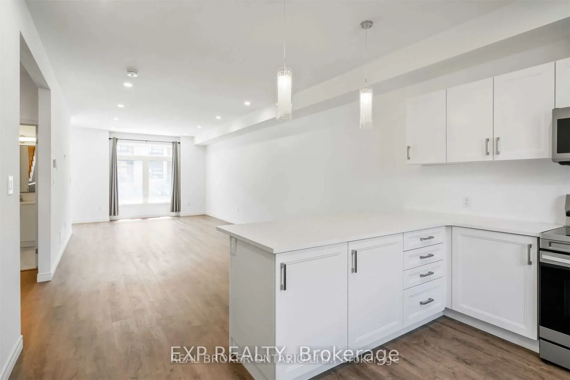 141 Summersides Boulevard