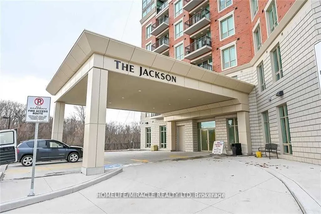 2750 King Street E, #213