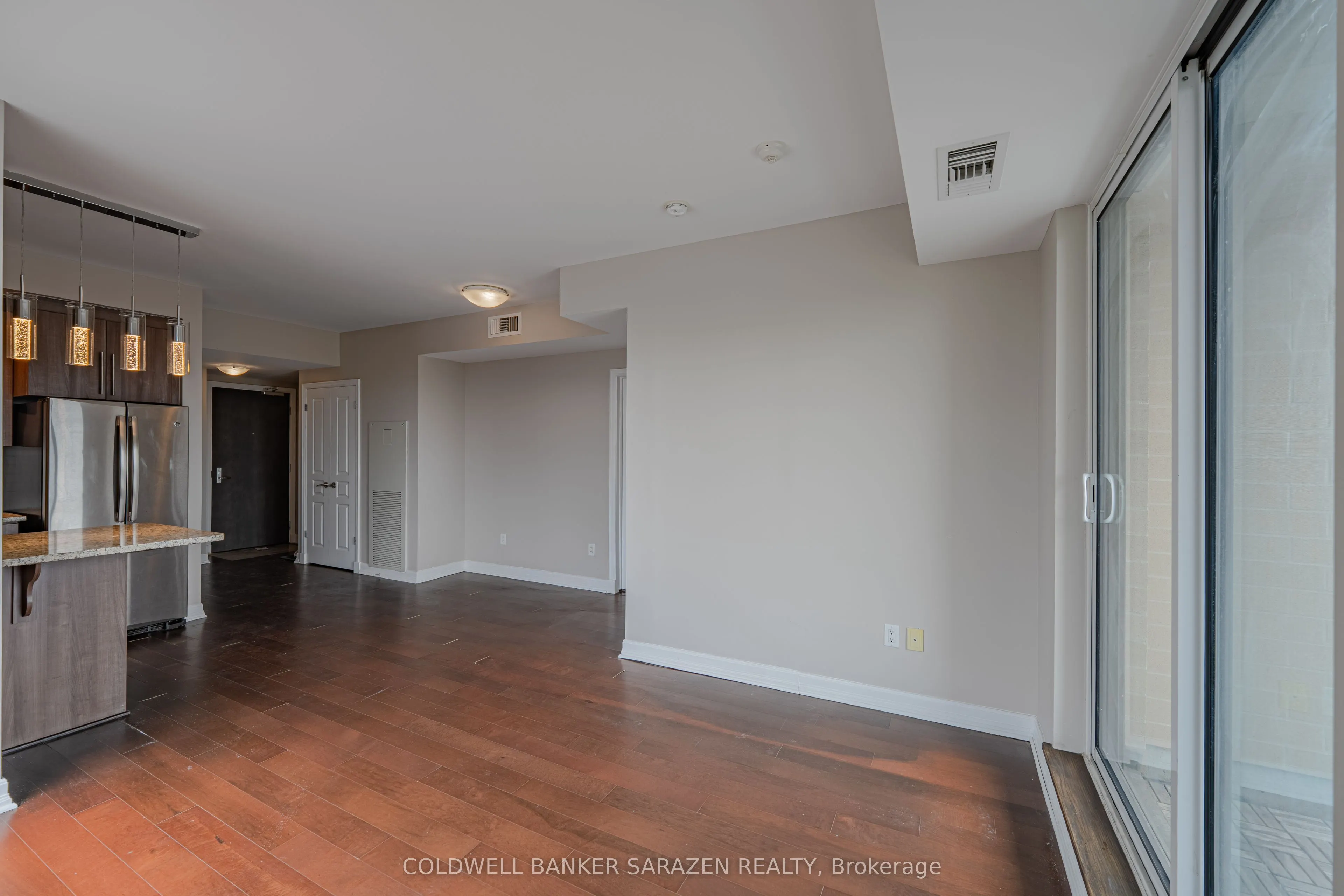 238 Besserer Street, #1015
