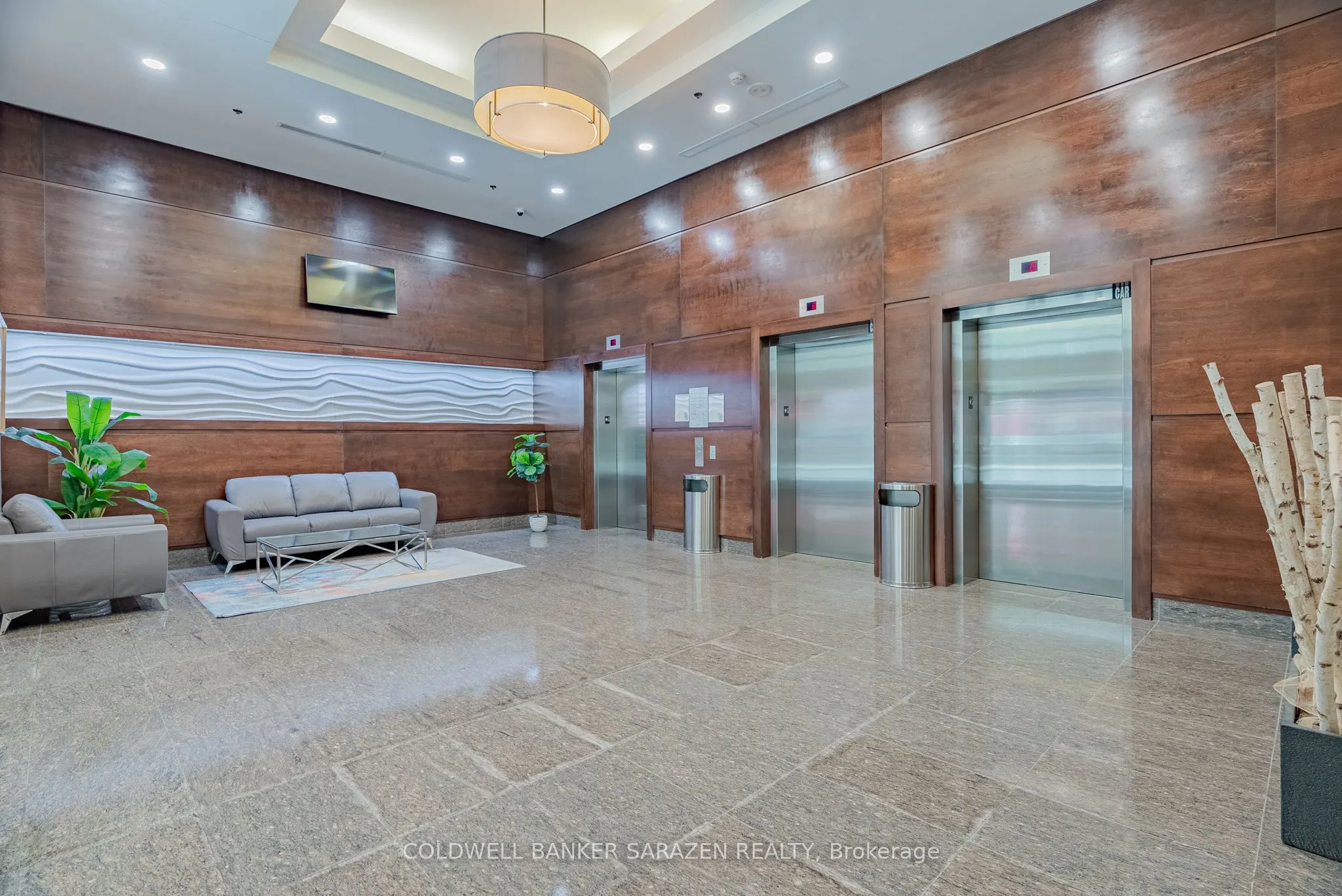 238 Besserer Street, #1015