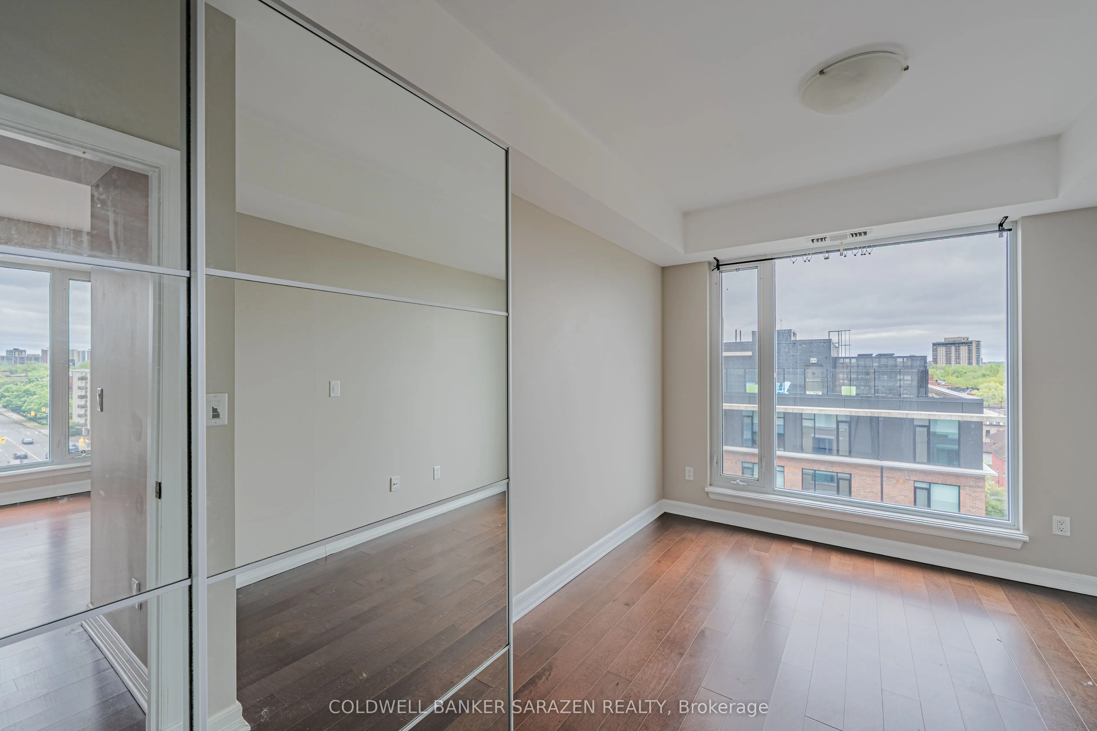 238 Besserer Street, #1015