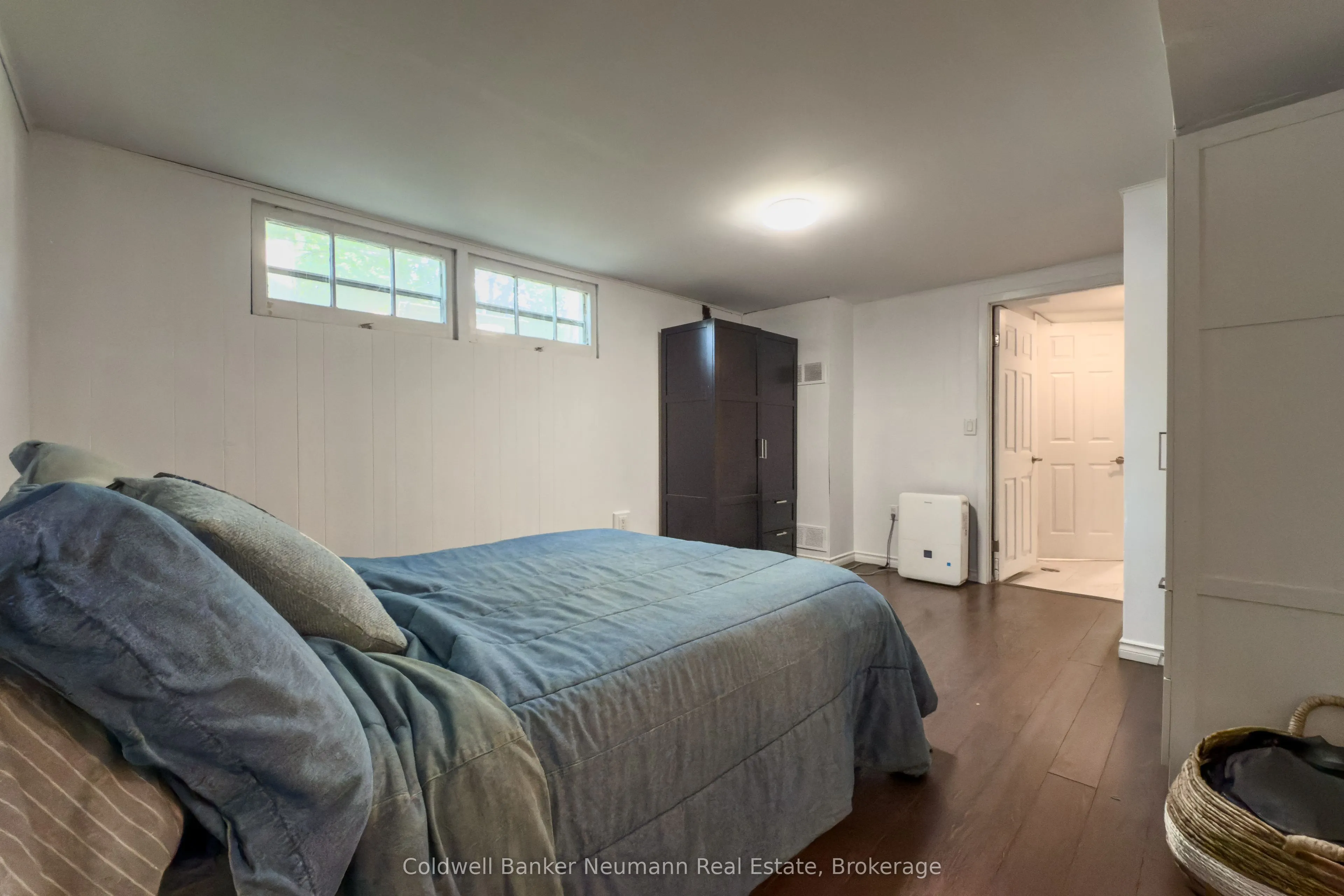 10 Western Avenue, #Lower