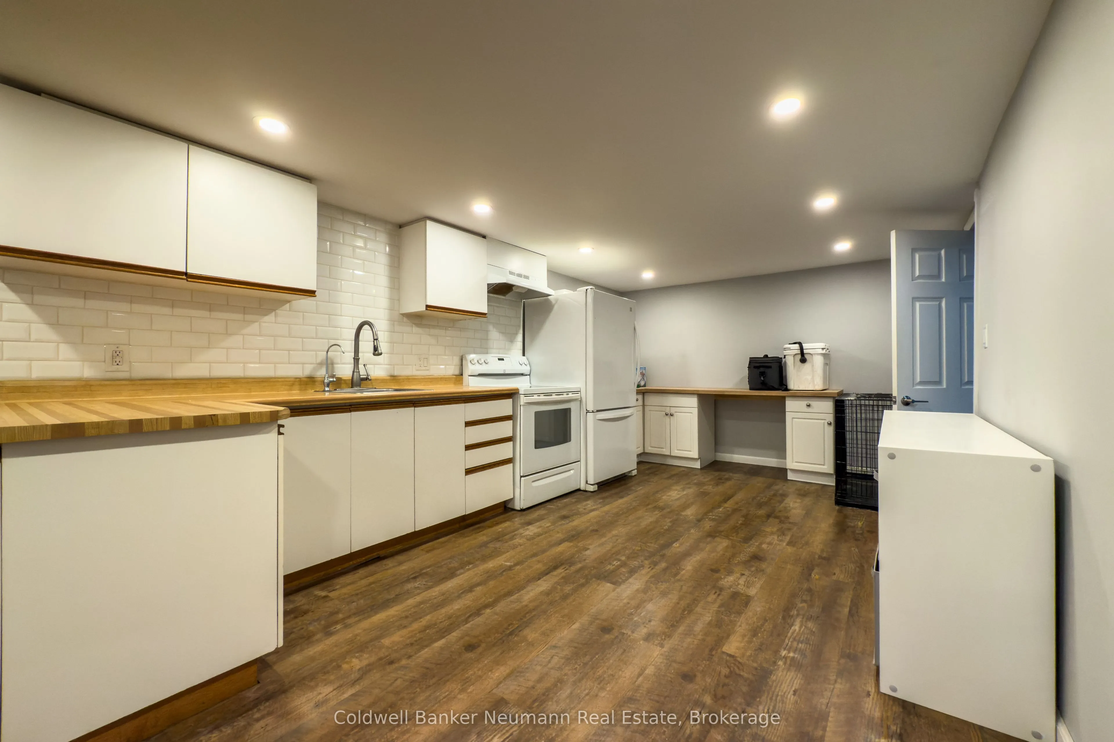 10 Western Avenue, #Lower