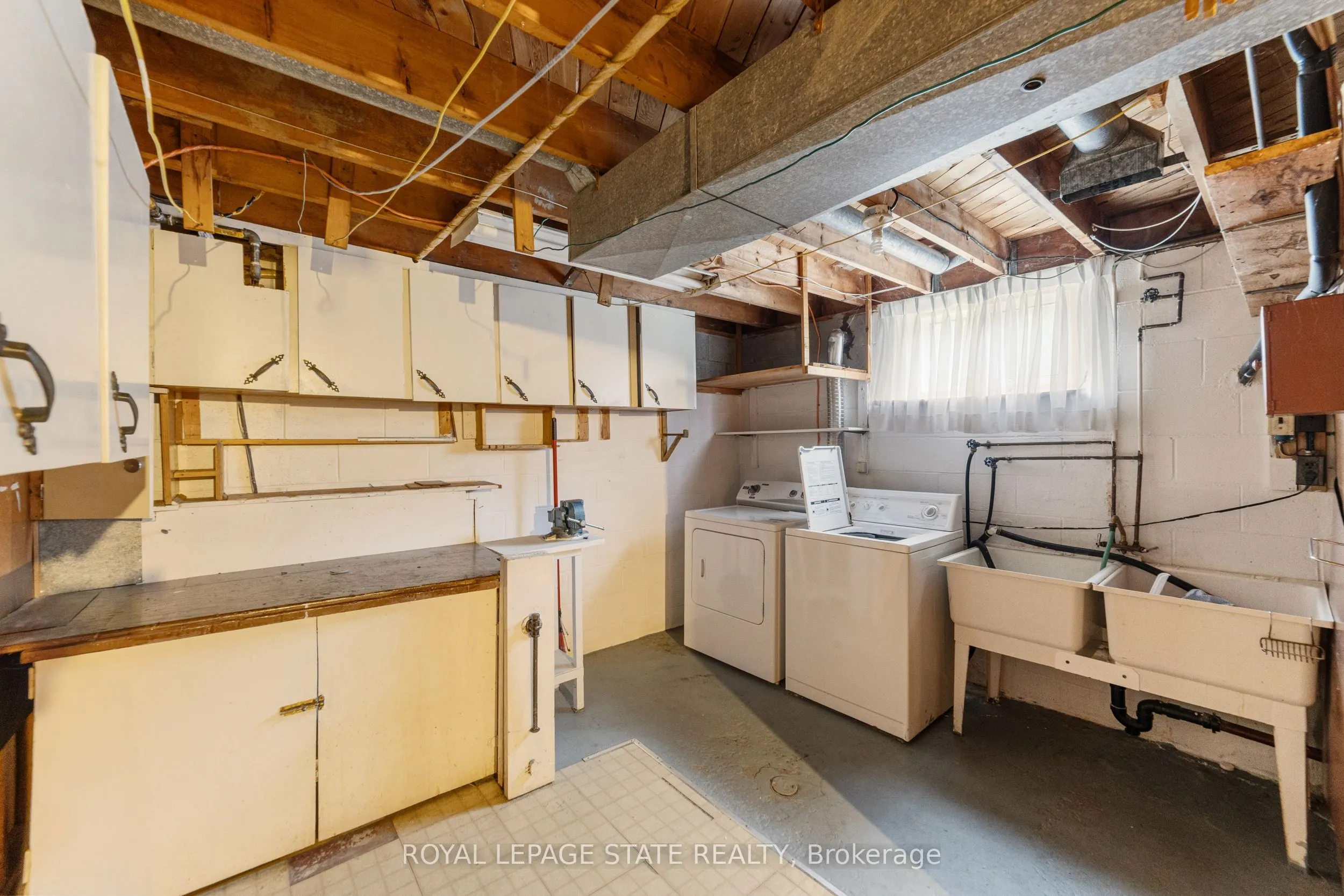 347 Hixon Road