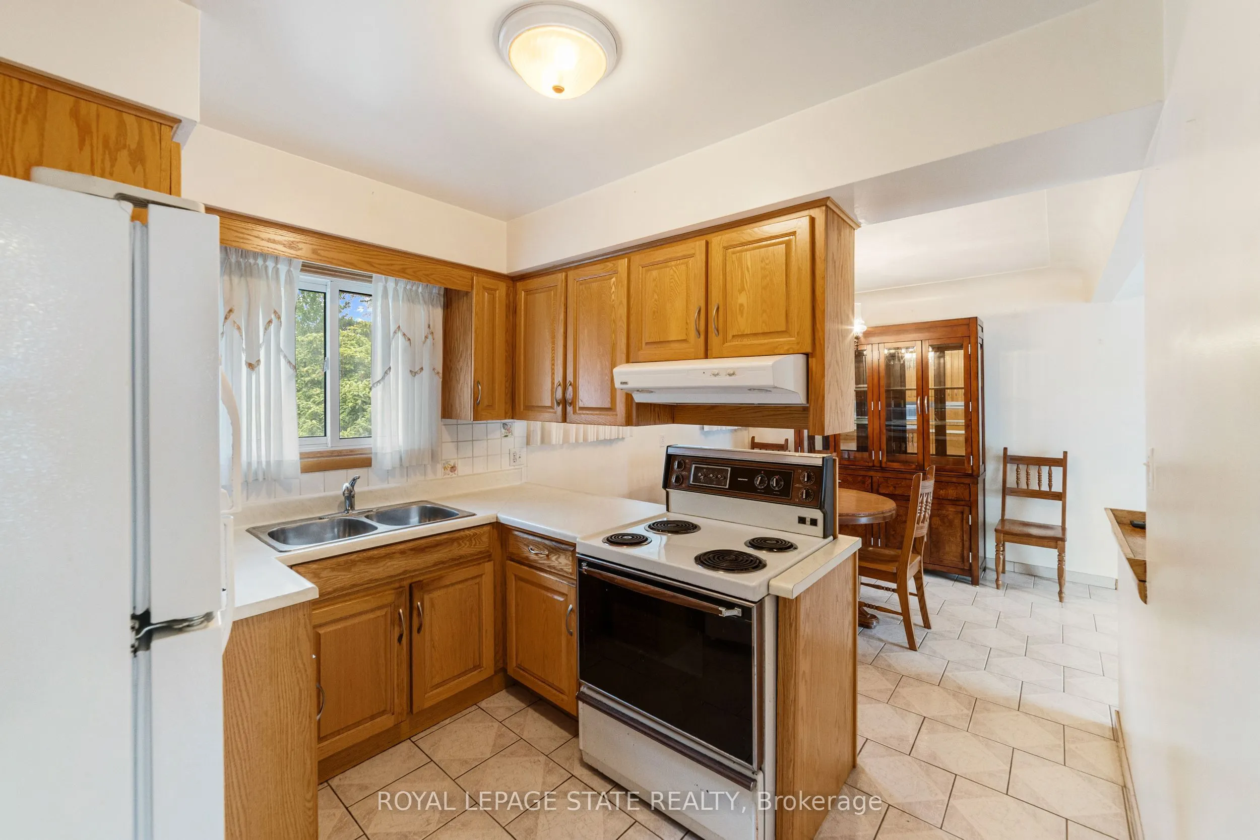 347 Hixon Road