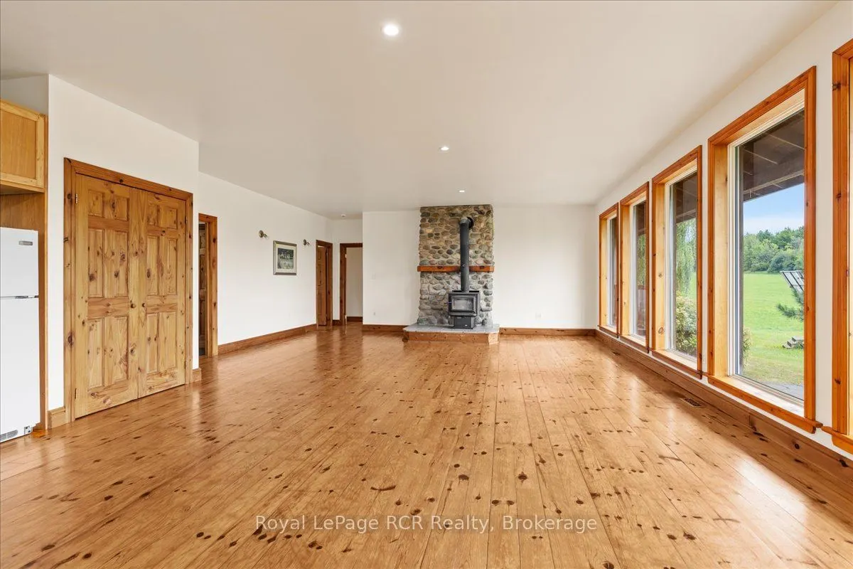 283054 Southgate-Glenelg Townline