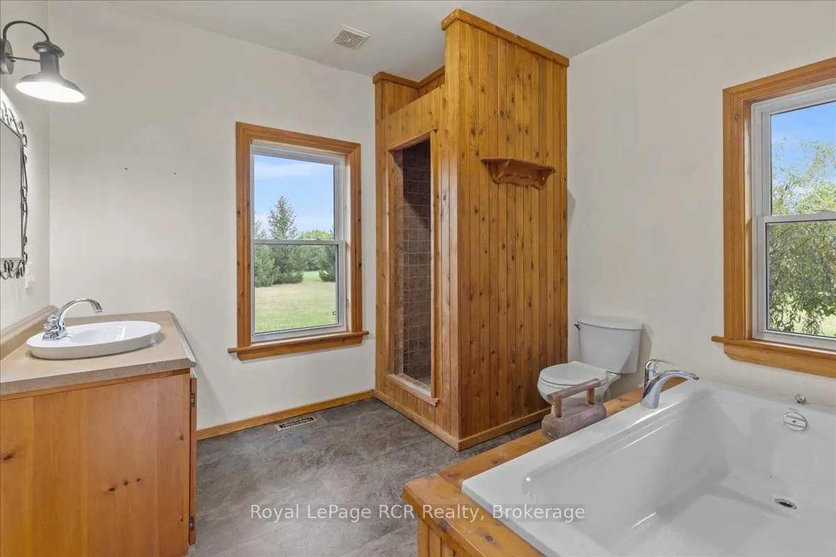 283054 Southgate-Glenelg Townline