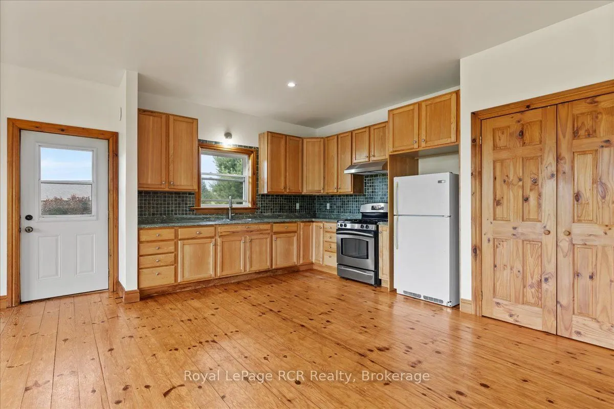 283054 Southgate-Glenelg Townline