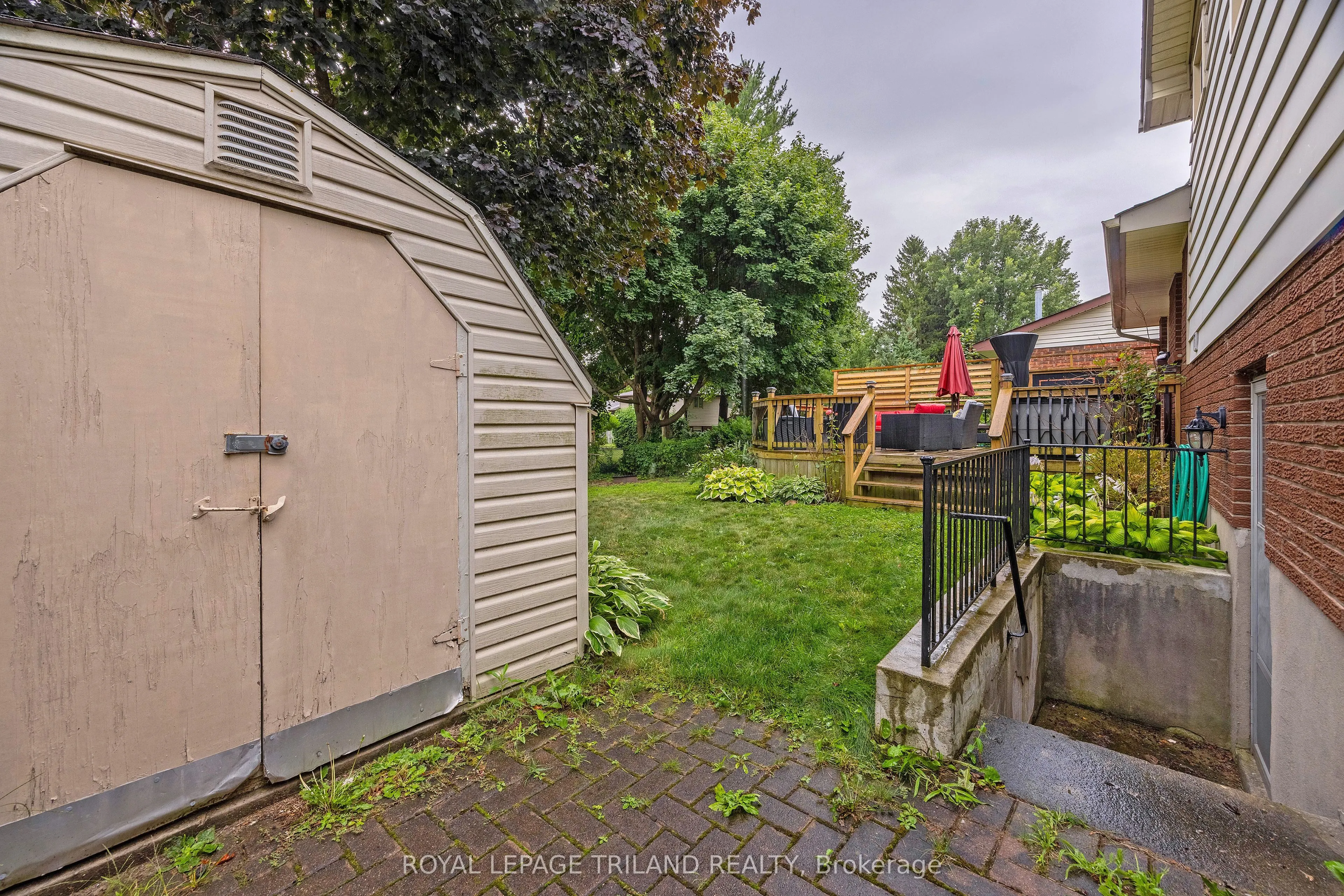 17 Winding Way Crescent