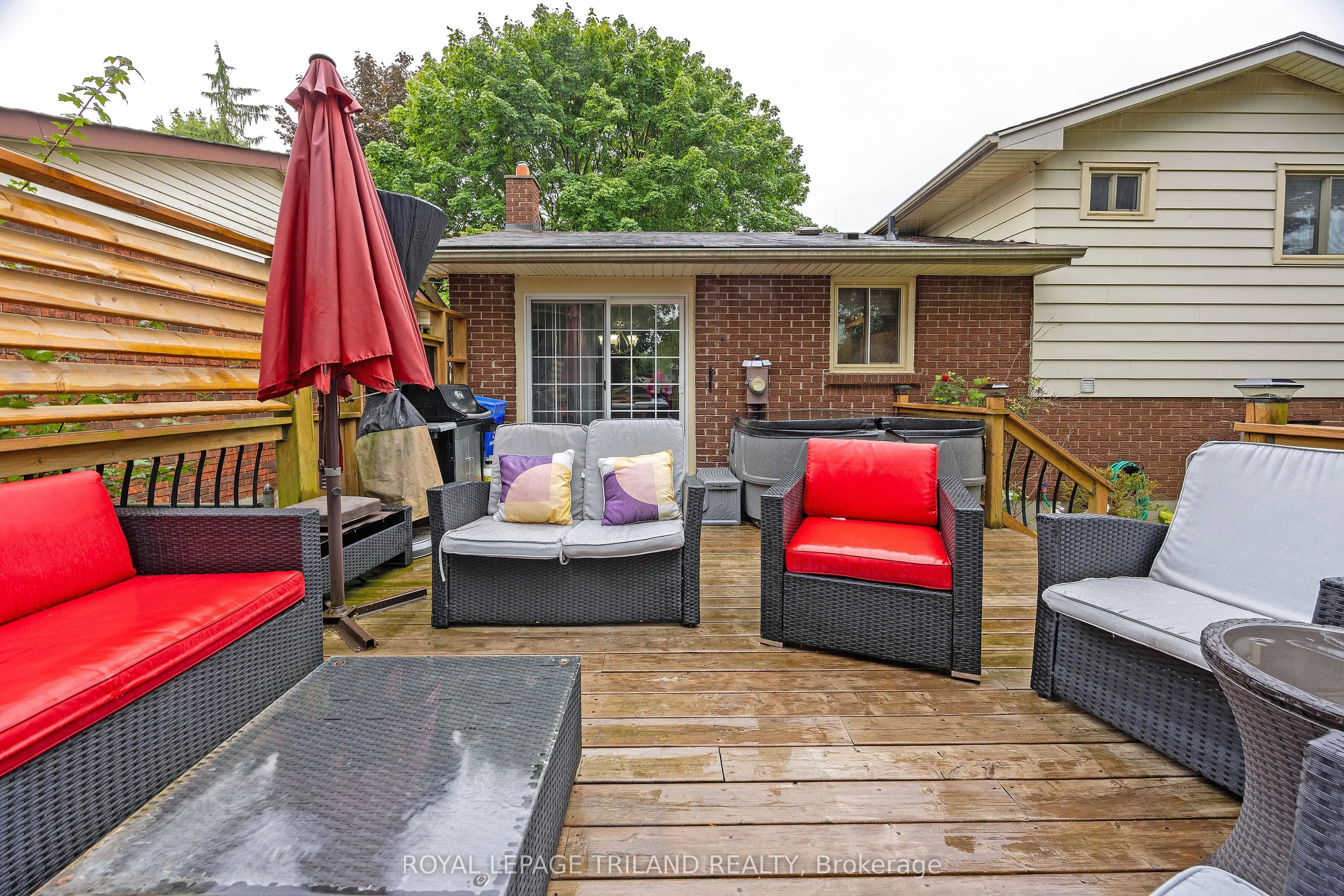17 Winding Way Crescent