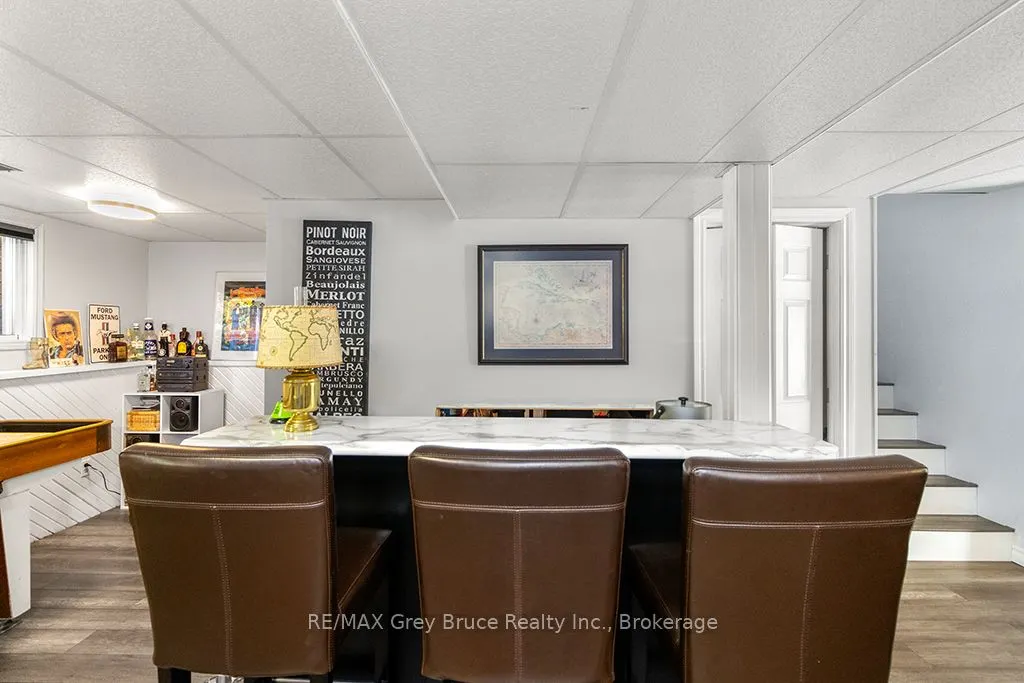 699 20TH Street W
