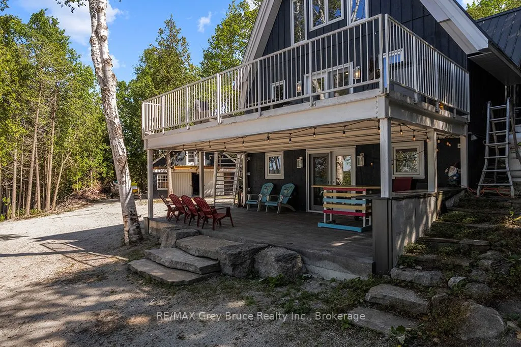 504075 Grey Road 1 Road