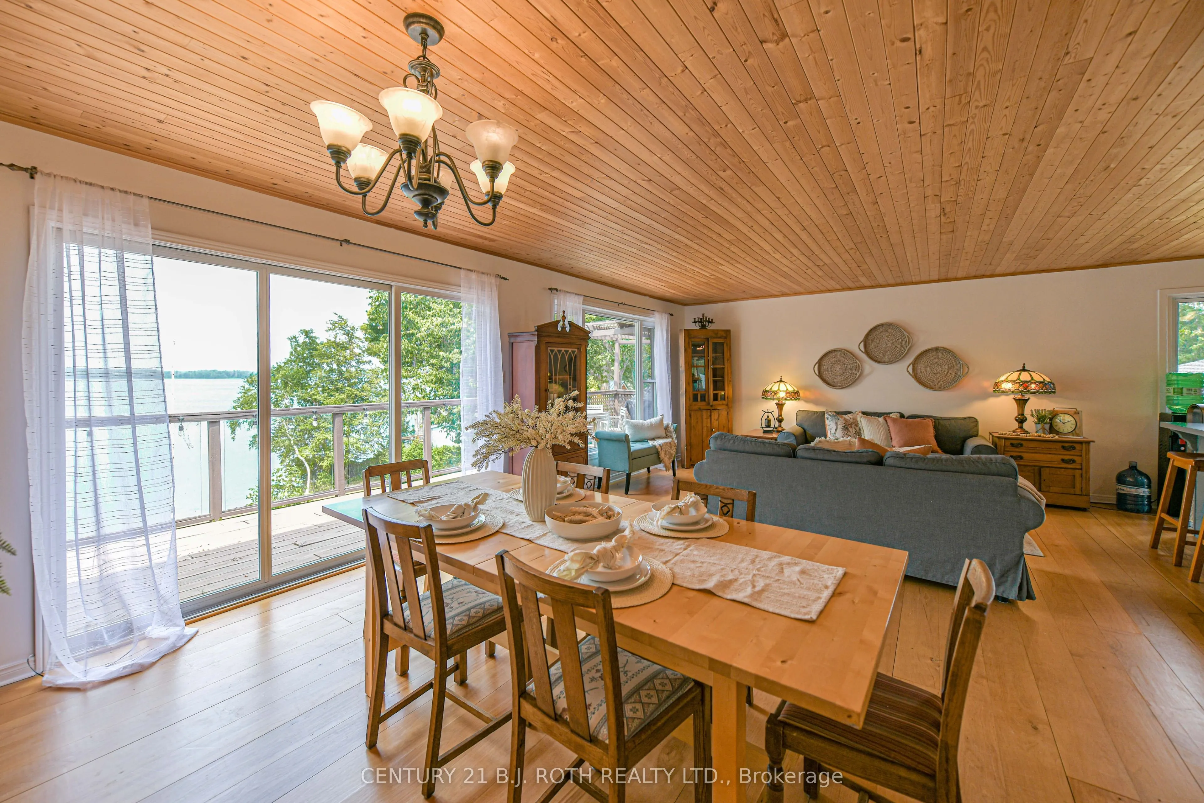 71 Campbells Beach Road