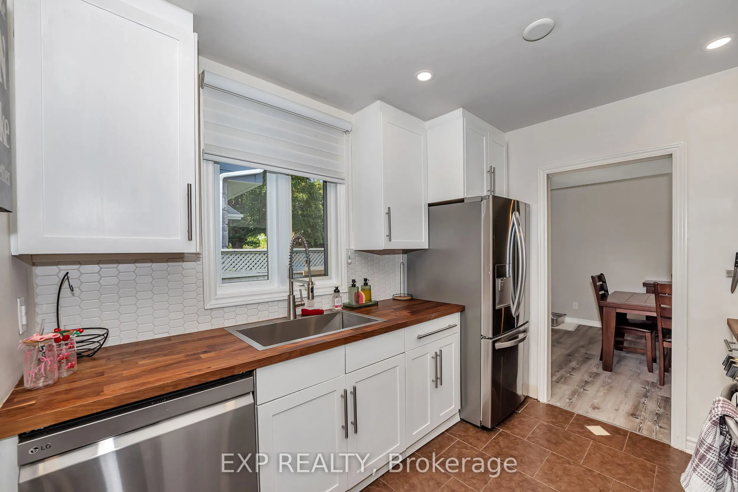 936 Blythdale Road