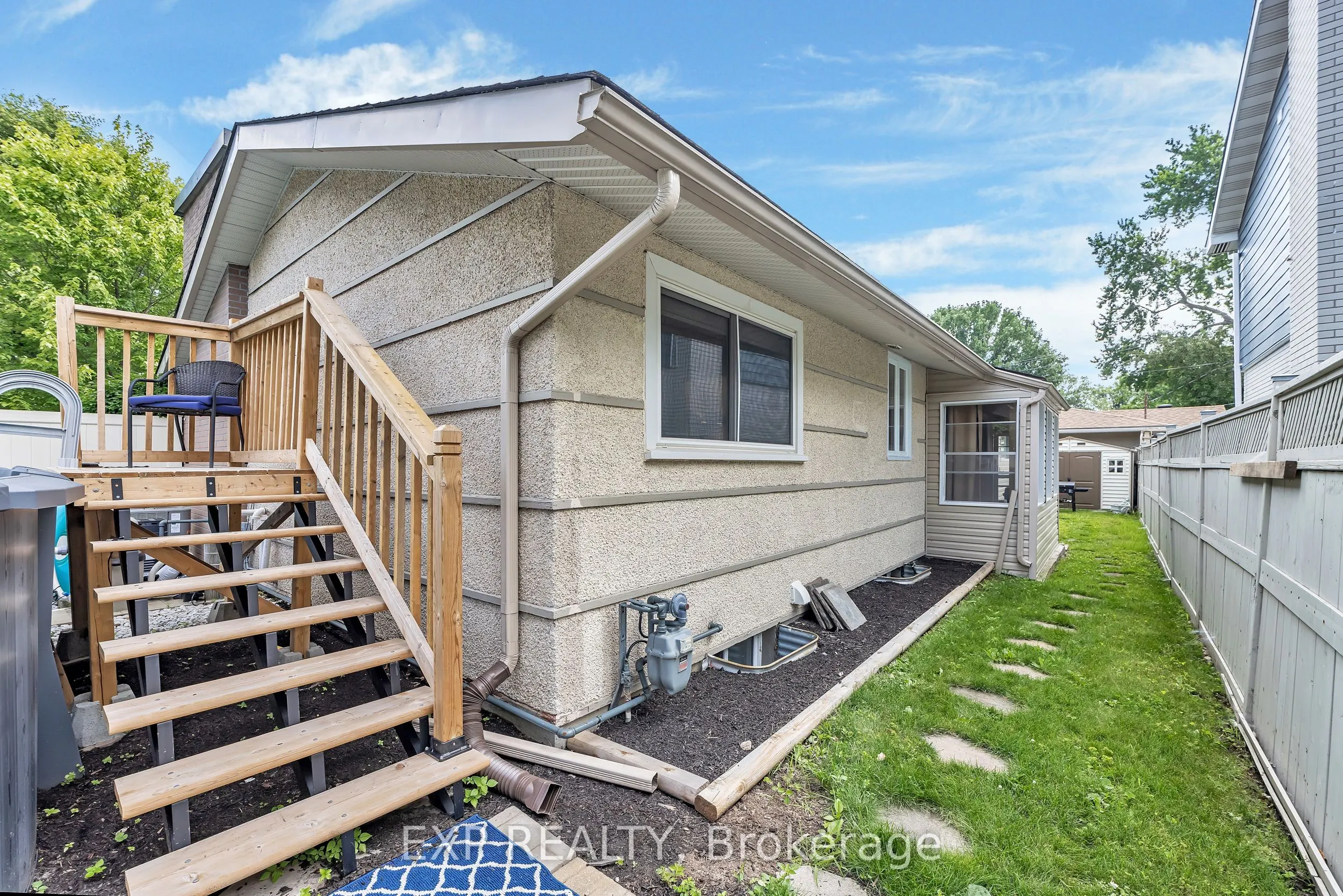 936 Blythdale Road