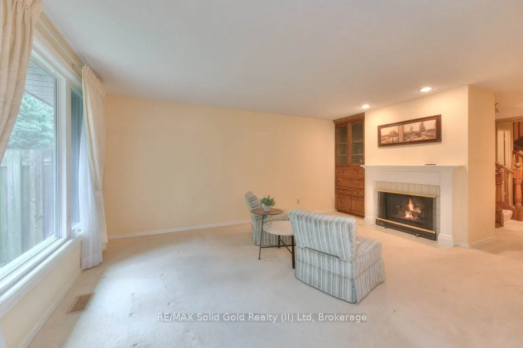 487 Beechwood Drive, #2