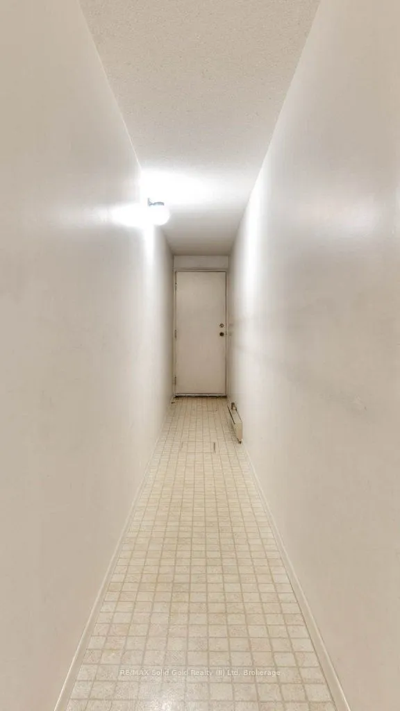 487 Beechwood Drive, #2