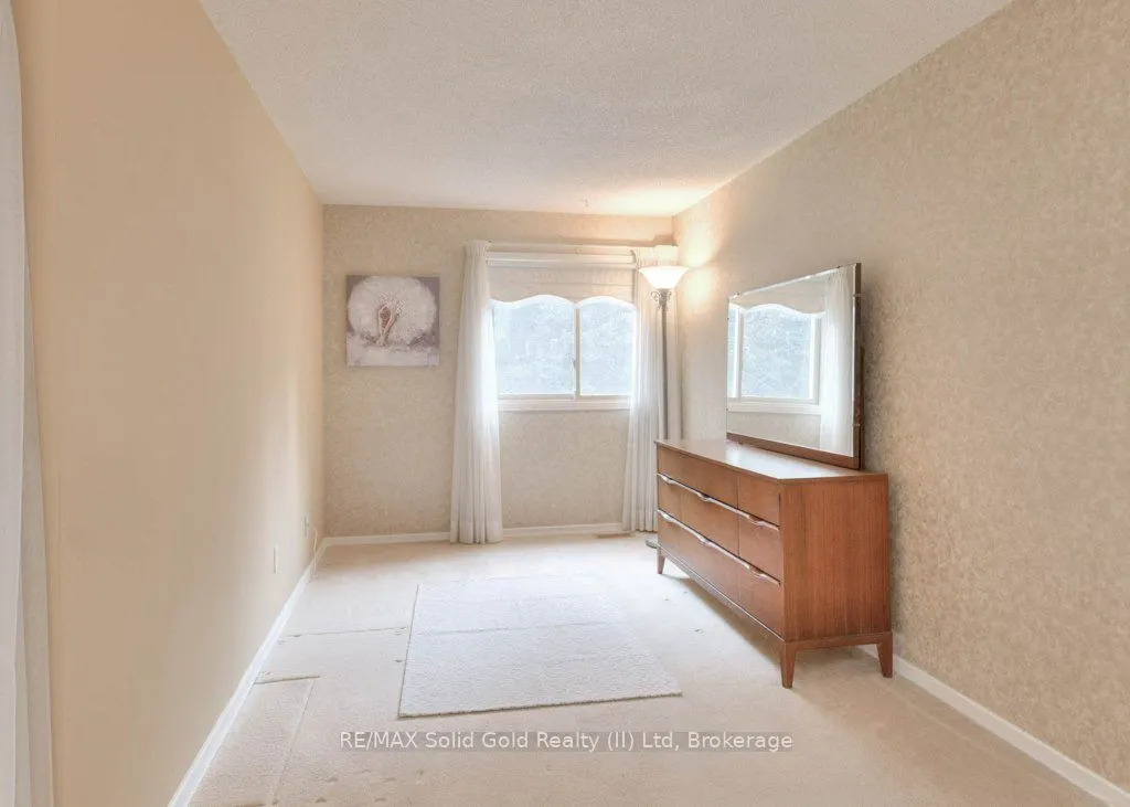 487 Beechwood Drive, #2