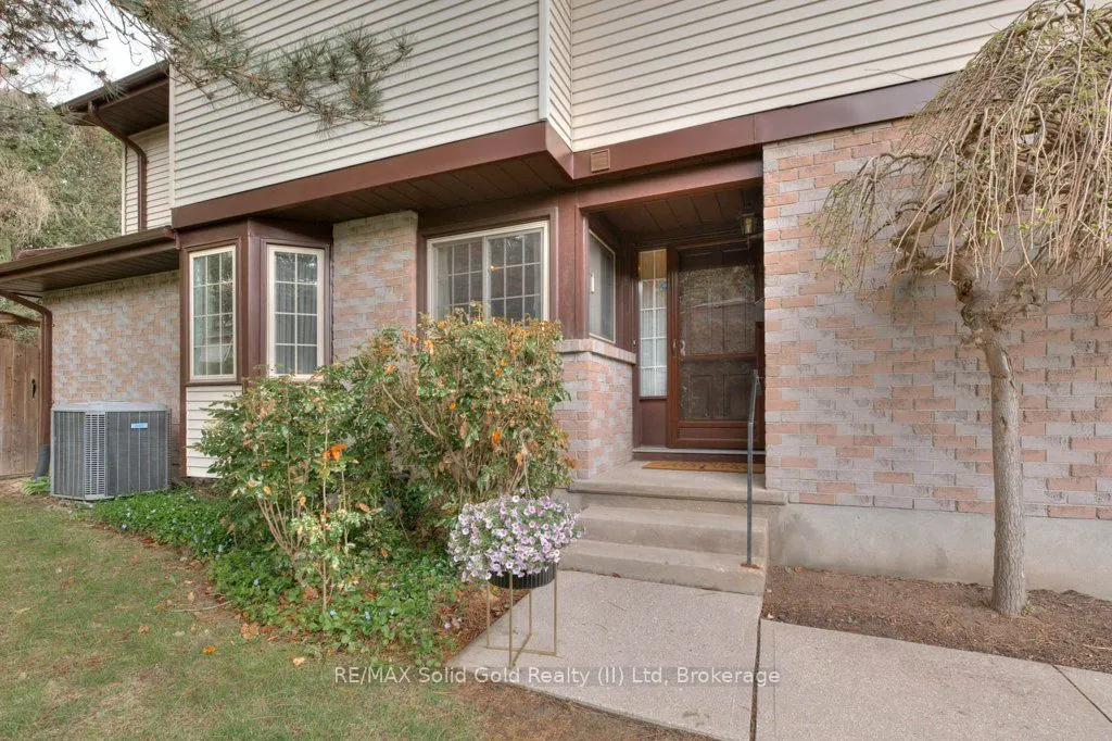 487 Beechwood Drive, #2