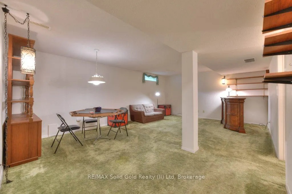 487 Beechwood Drive, #2