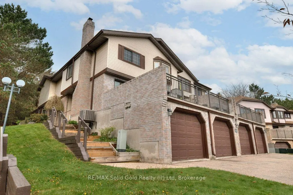 487 Beechwood Drive, #2