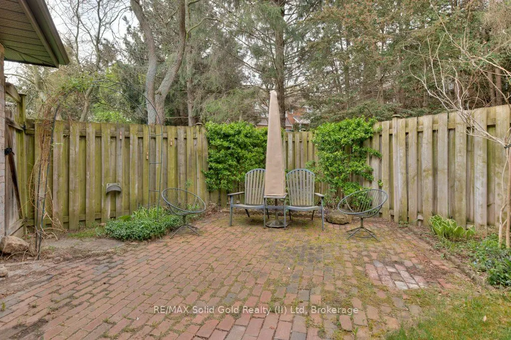 487 Beechwood Drive, #2