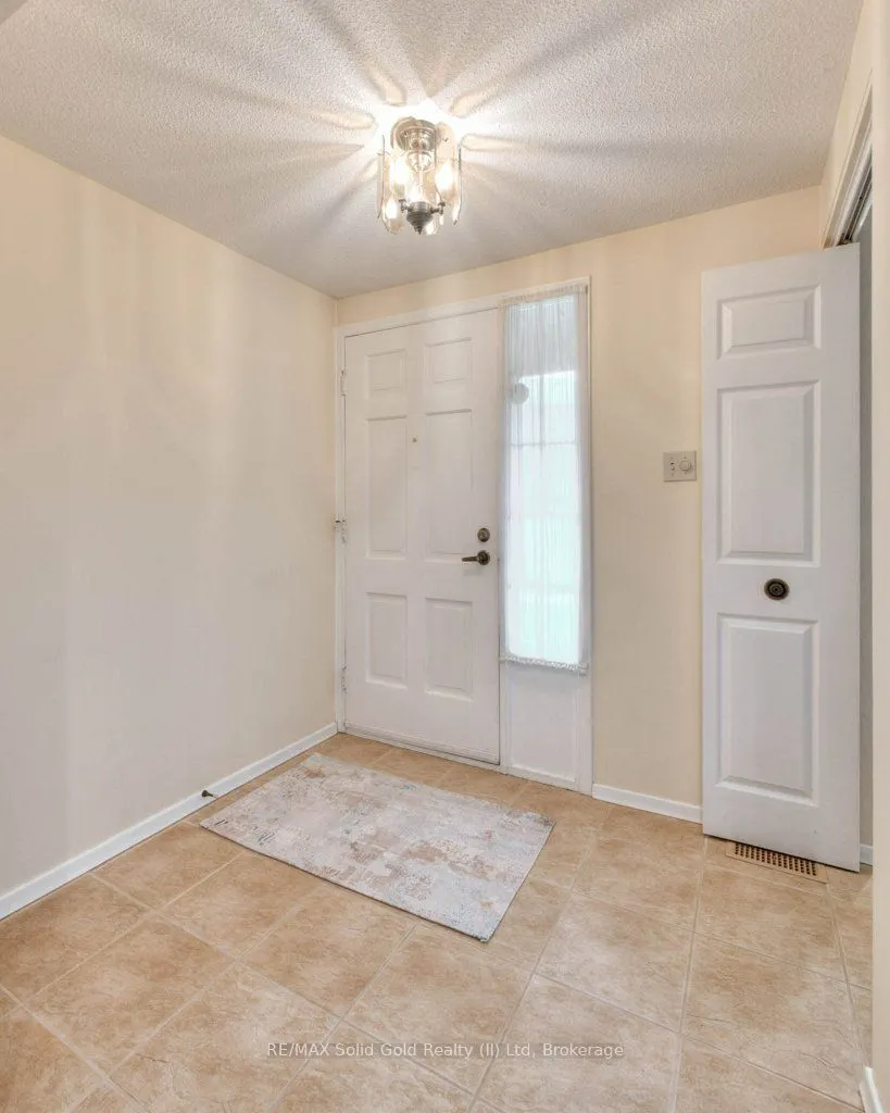 487 Beechwood Drive, #2