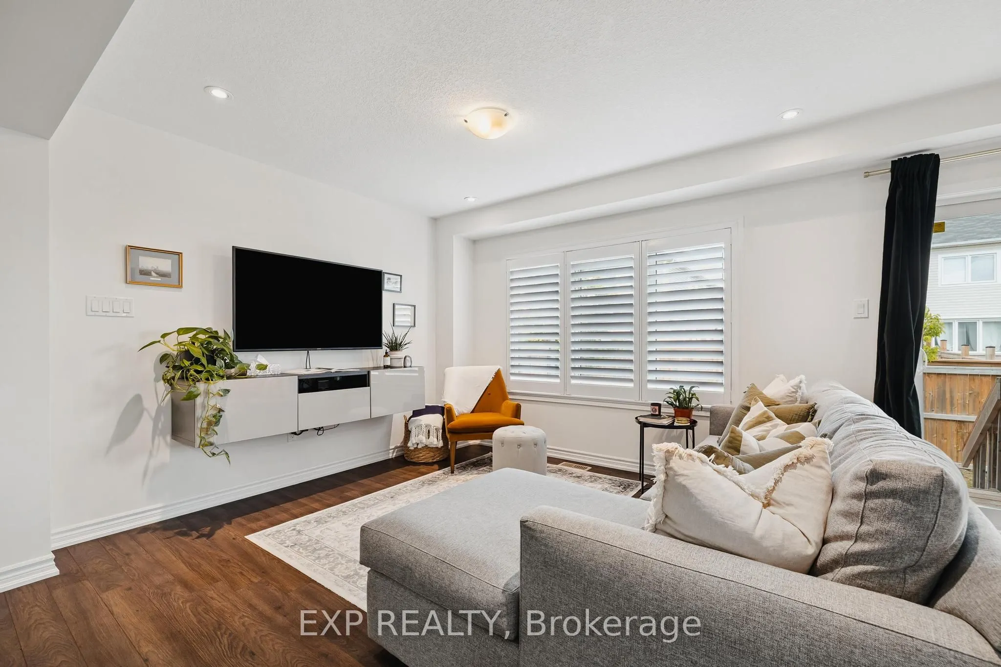 242 Waterbrook Lane