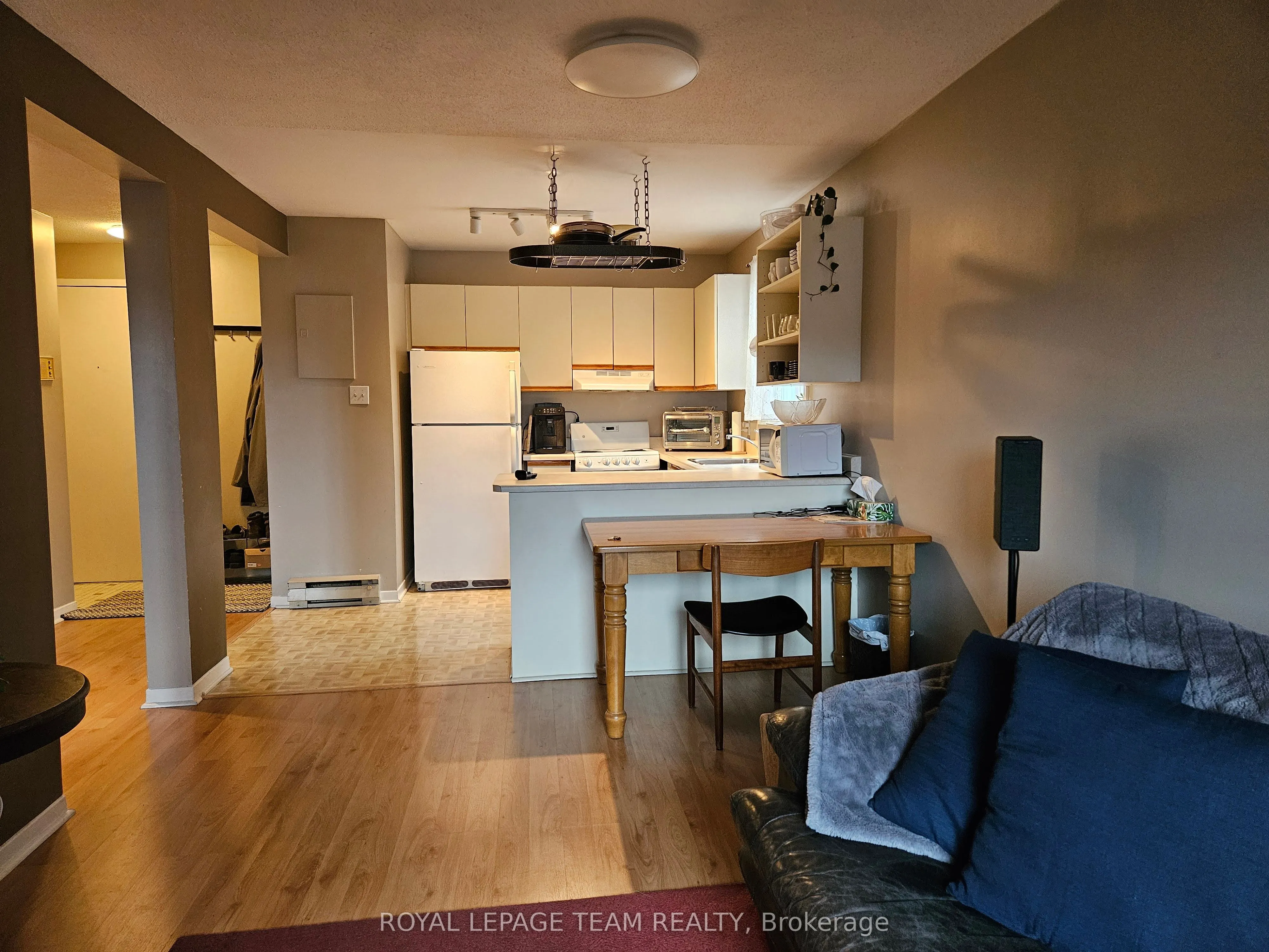 522 Riverdale Avenue S, #5