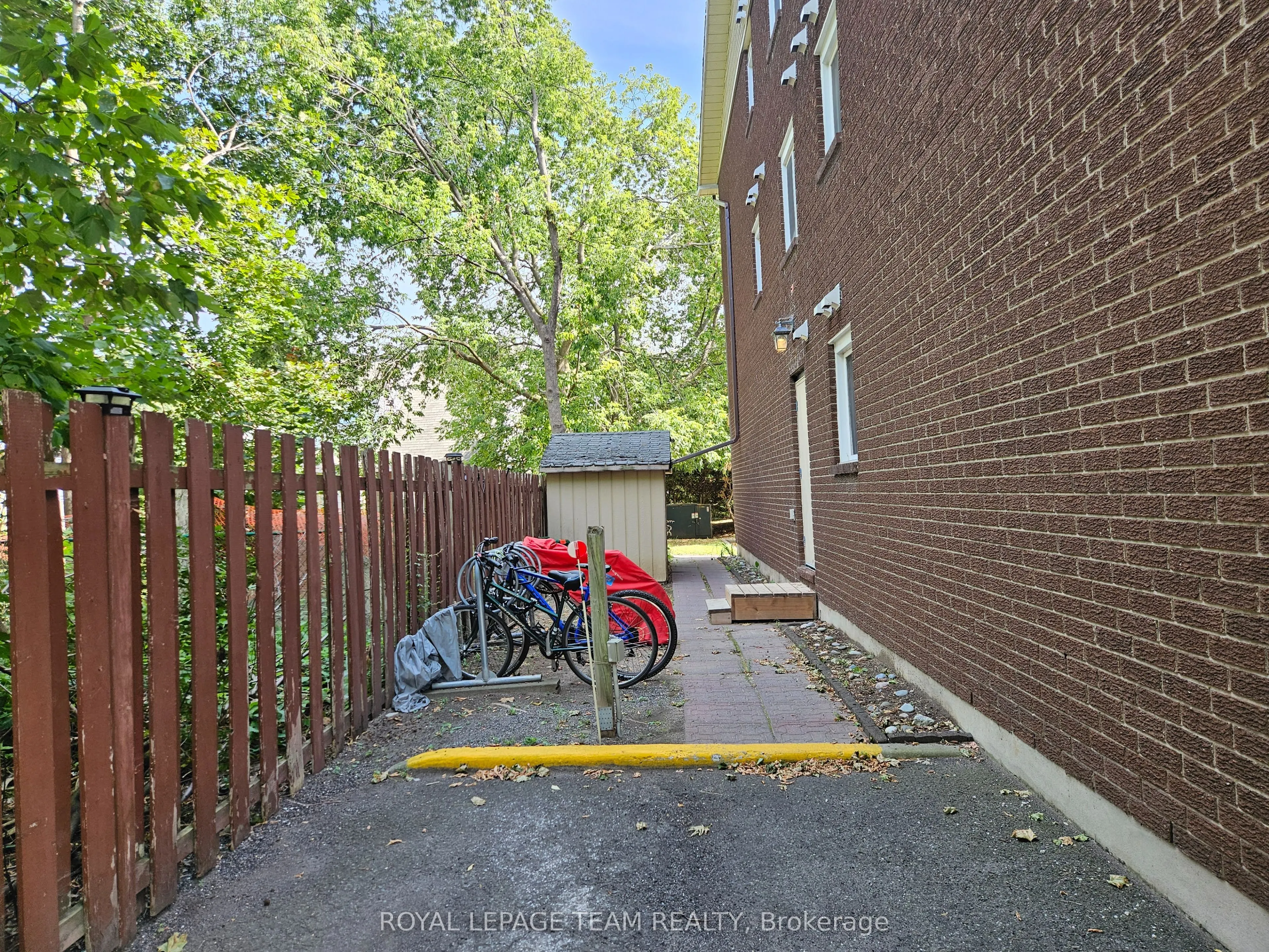 522 Riverdale Avenue S, #5