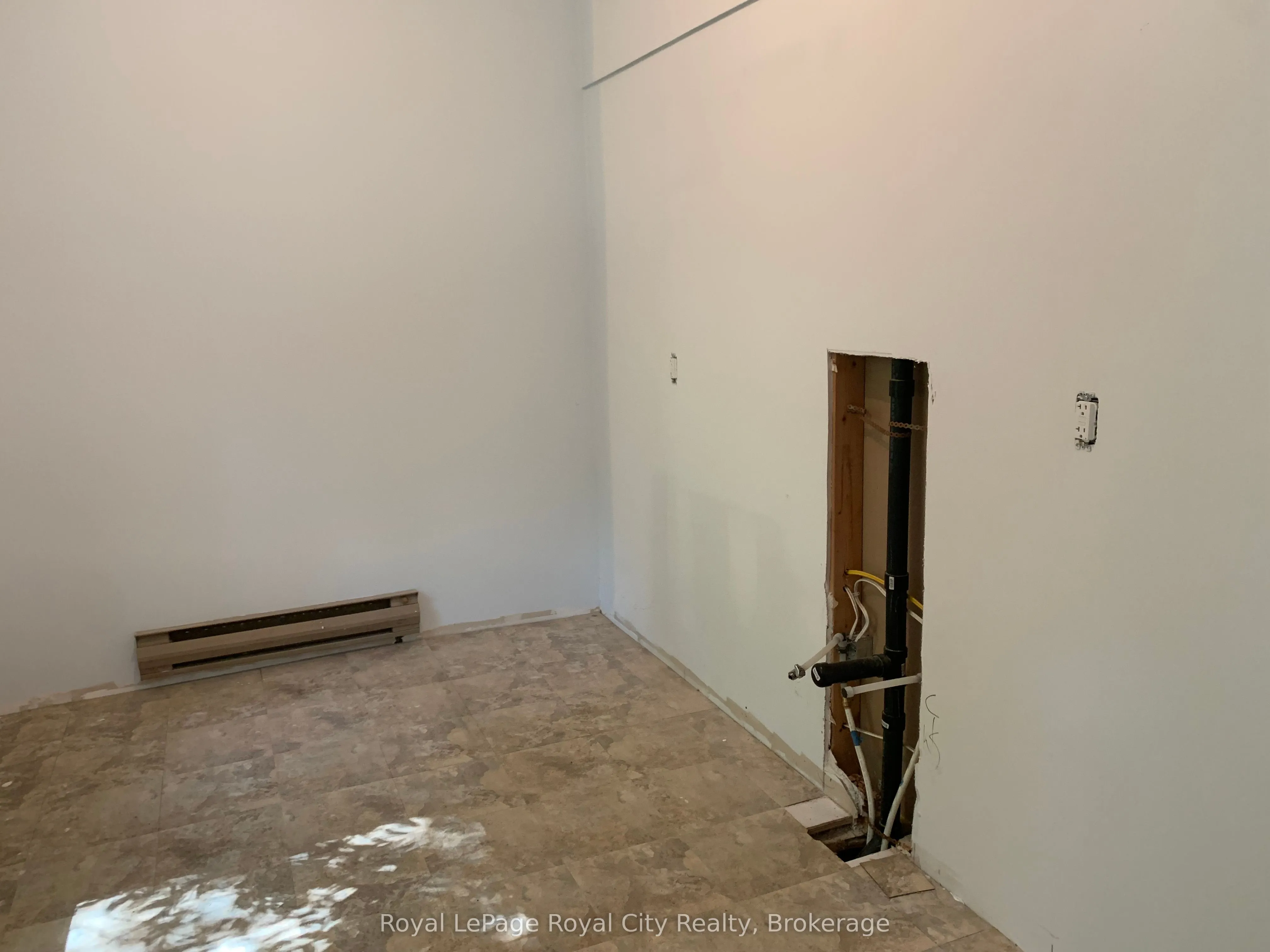 180 Waterloo Avenue