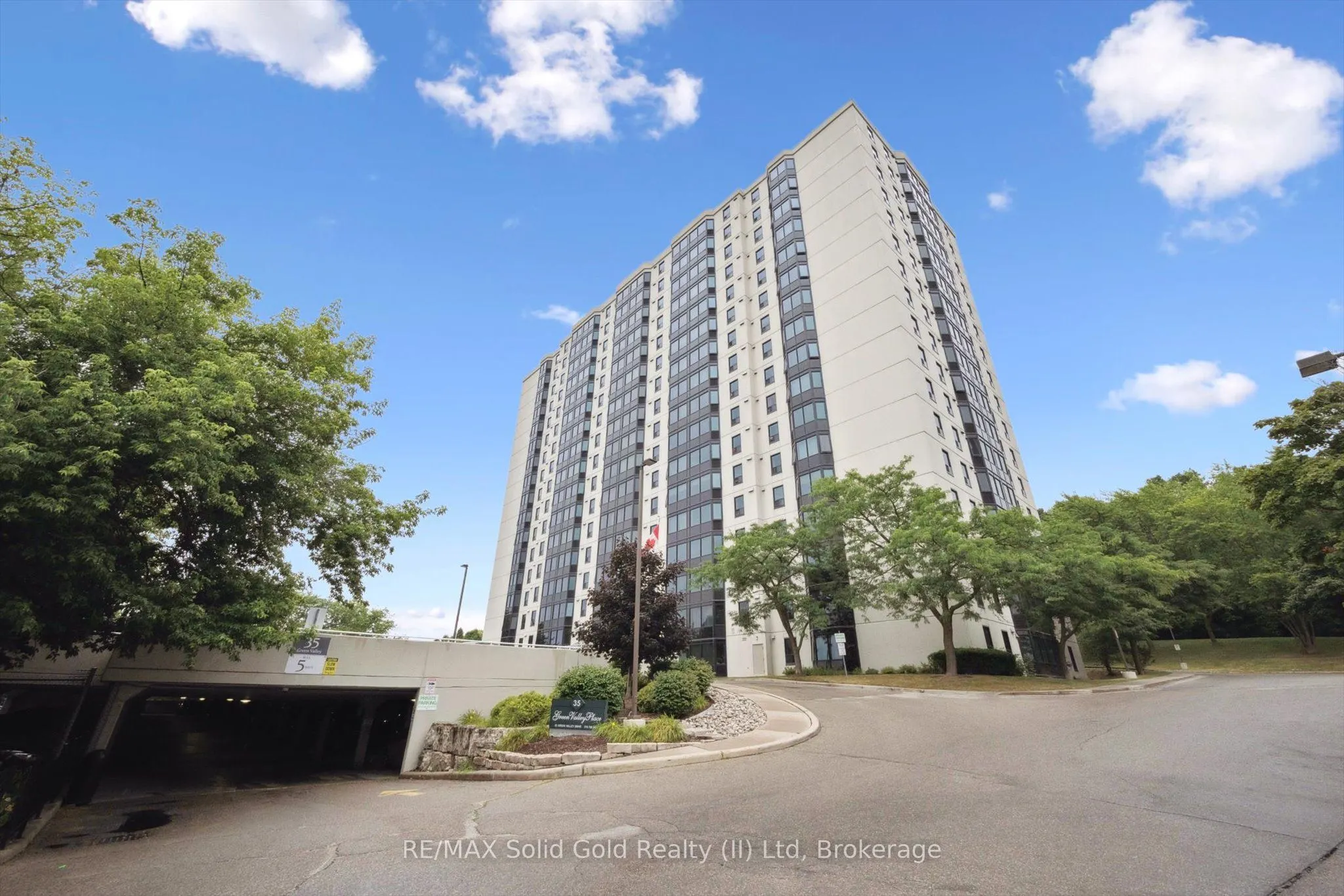 35 Green Valley Drive, #304