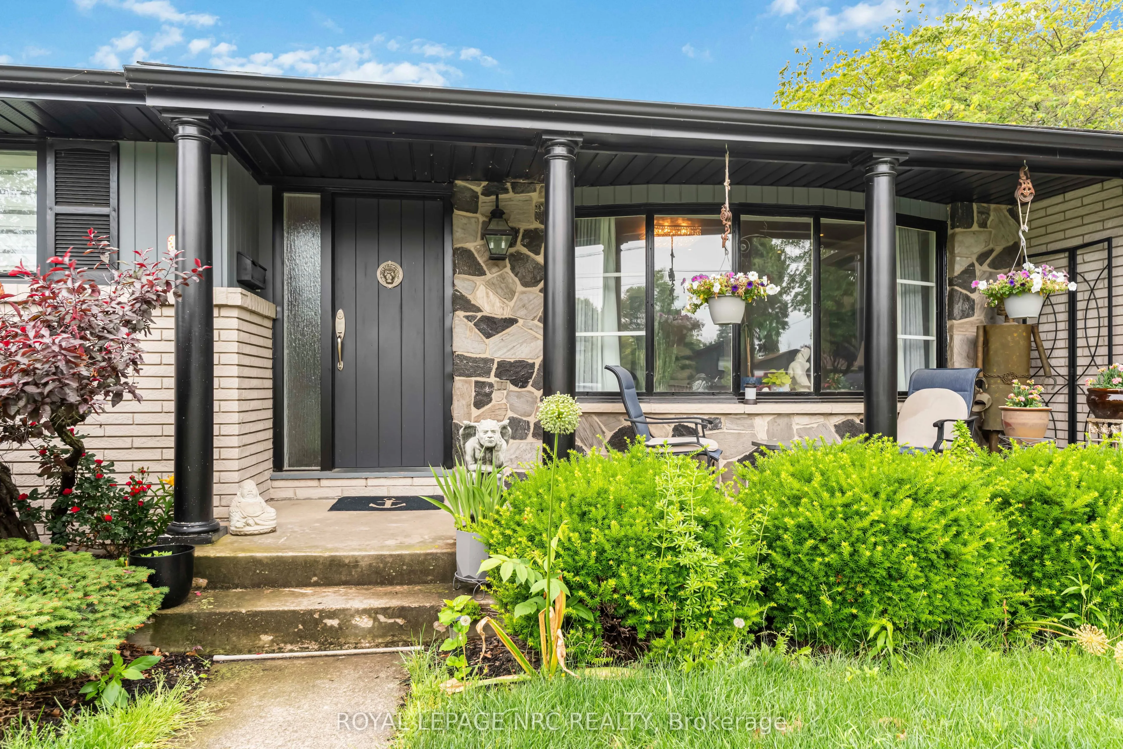 9 Cartier Drive