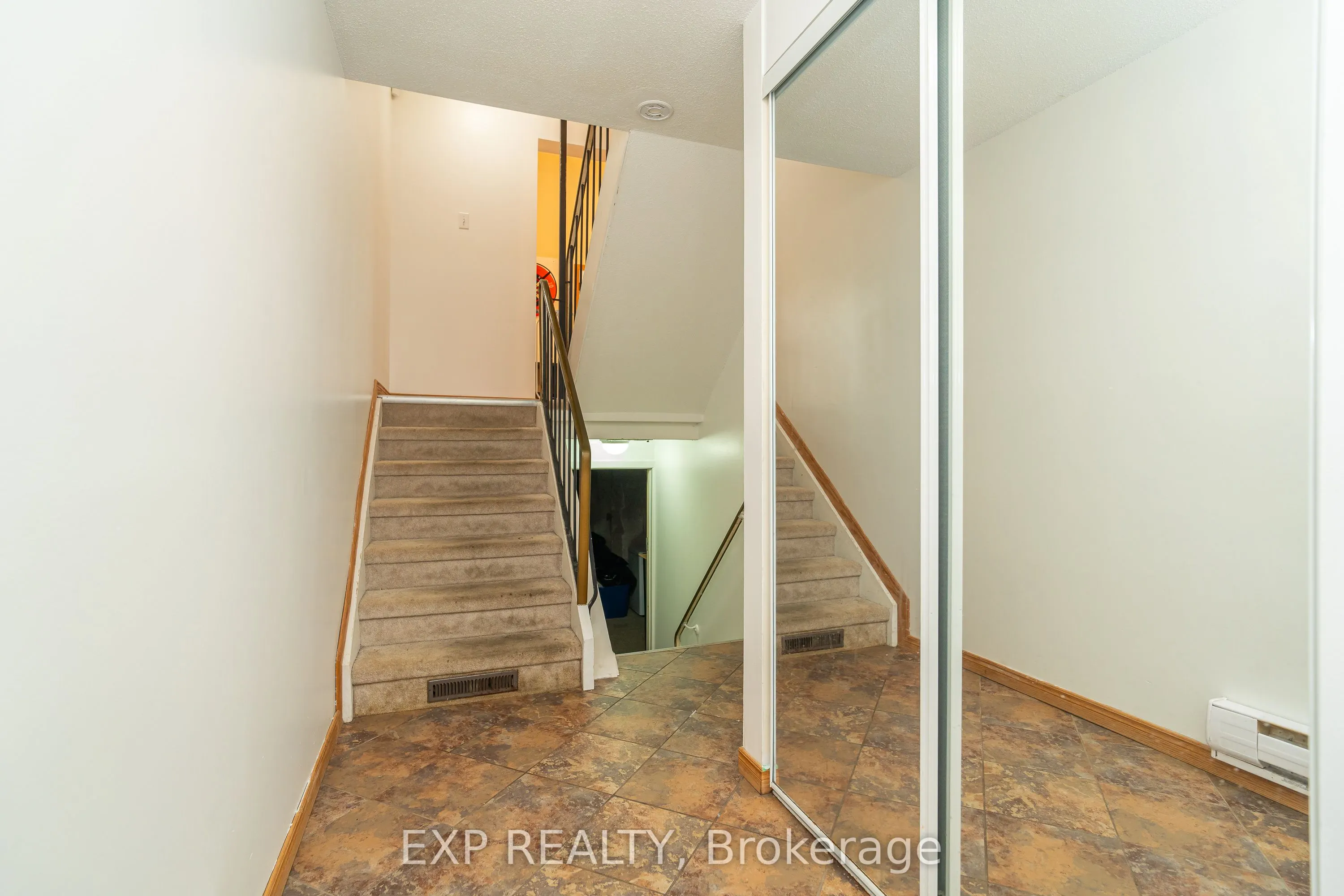 2296 Orient Park Drive, #40