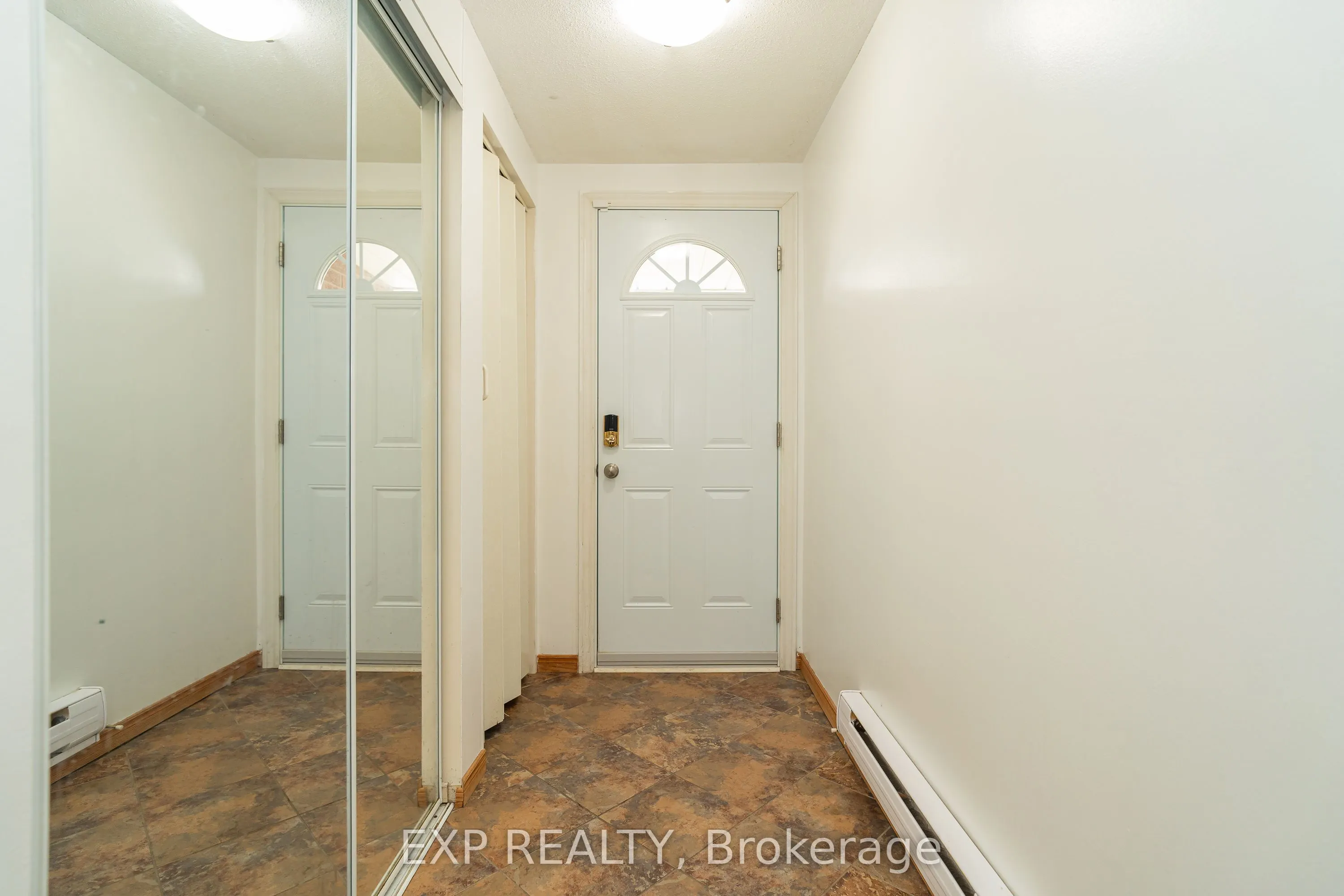 2296 Orient Park Drive, #40