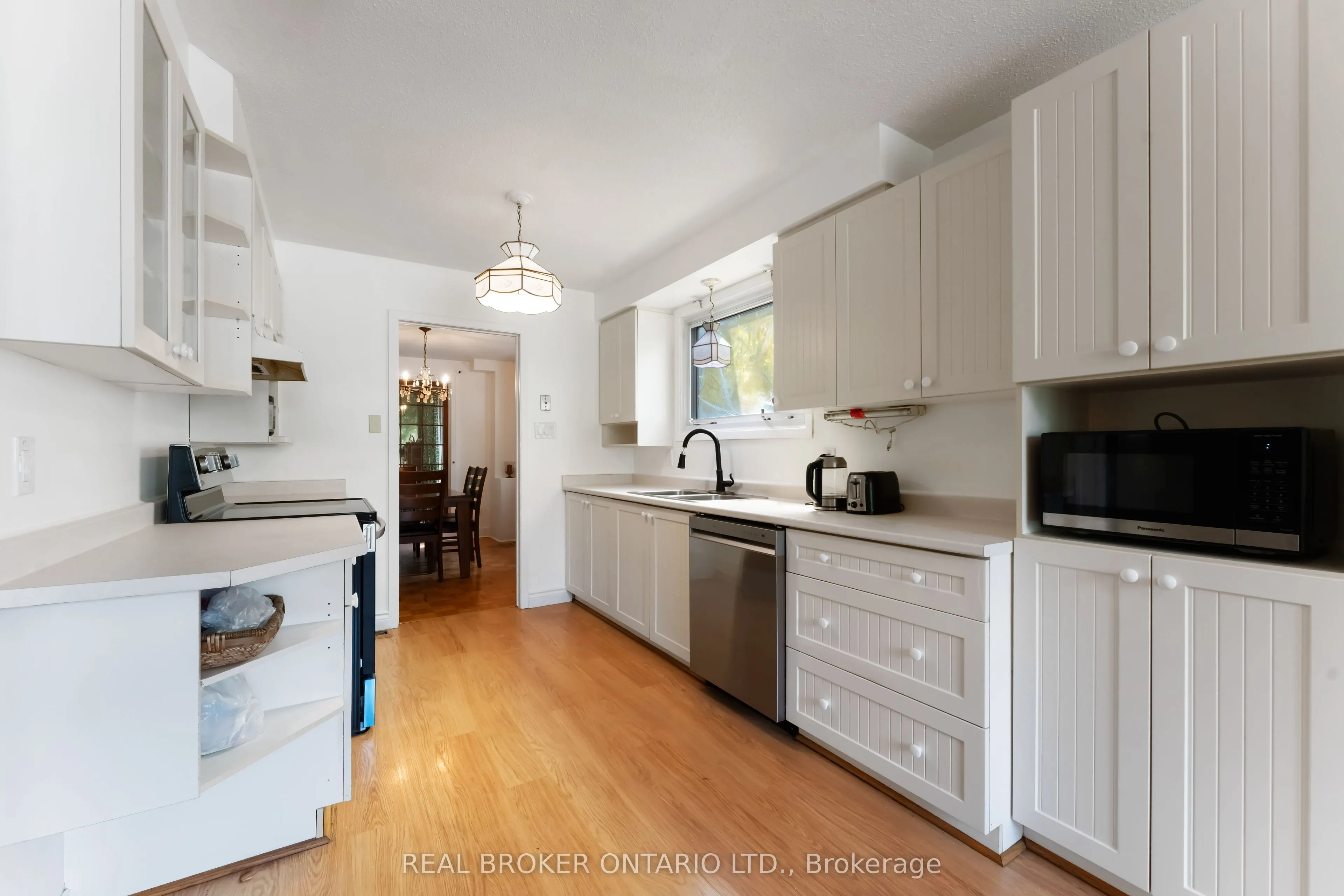 77 Priam Way