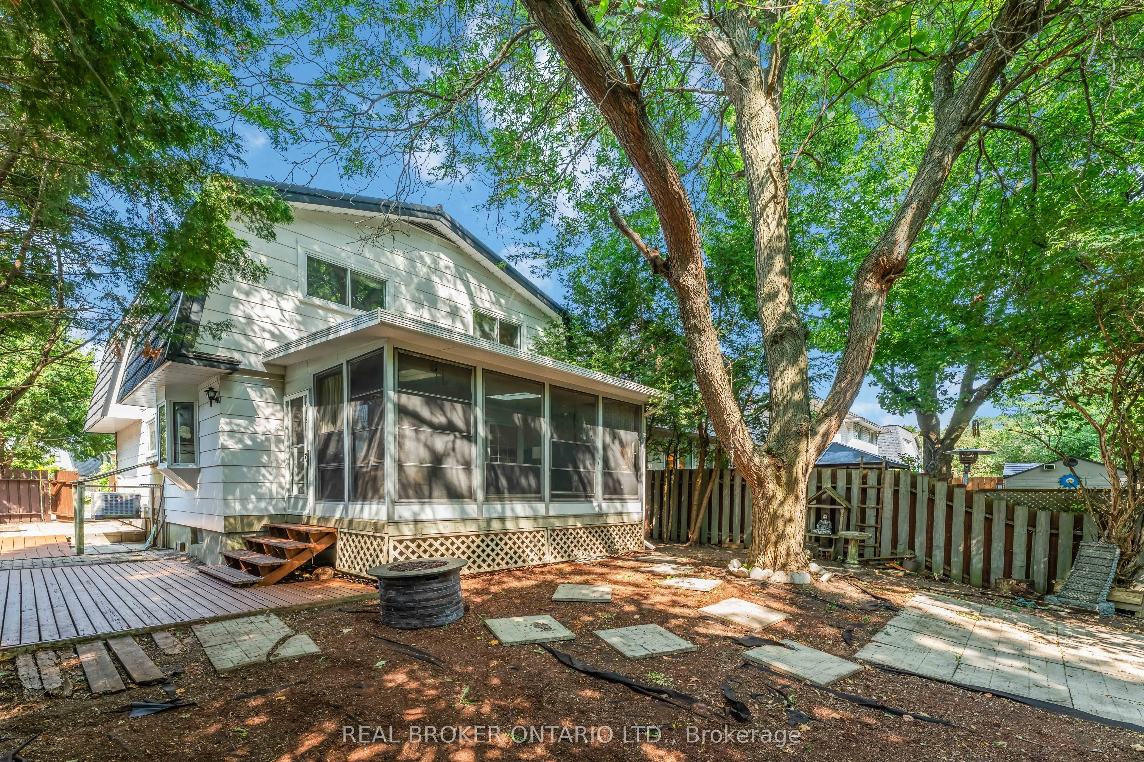 77 Priam Way