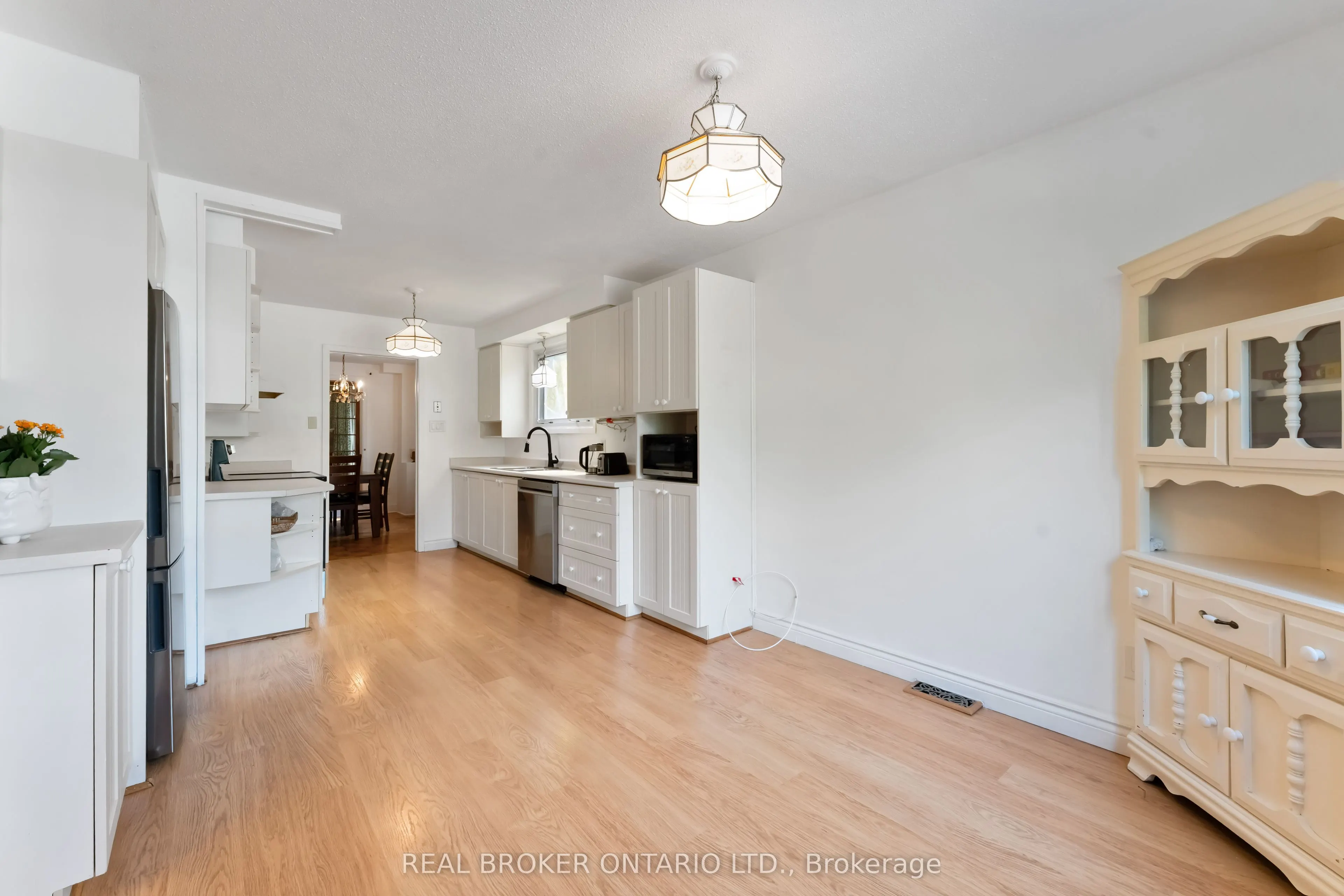 77 Priam Way