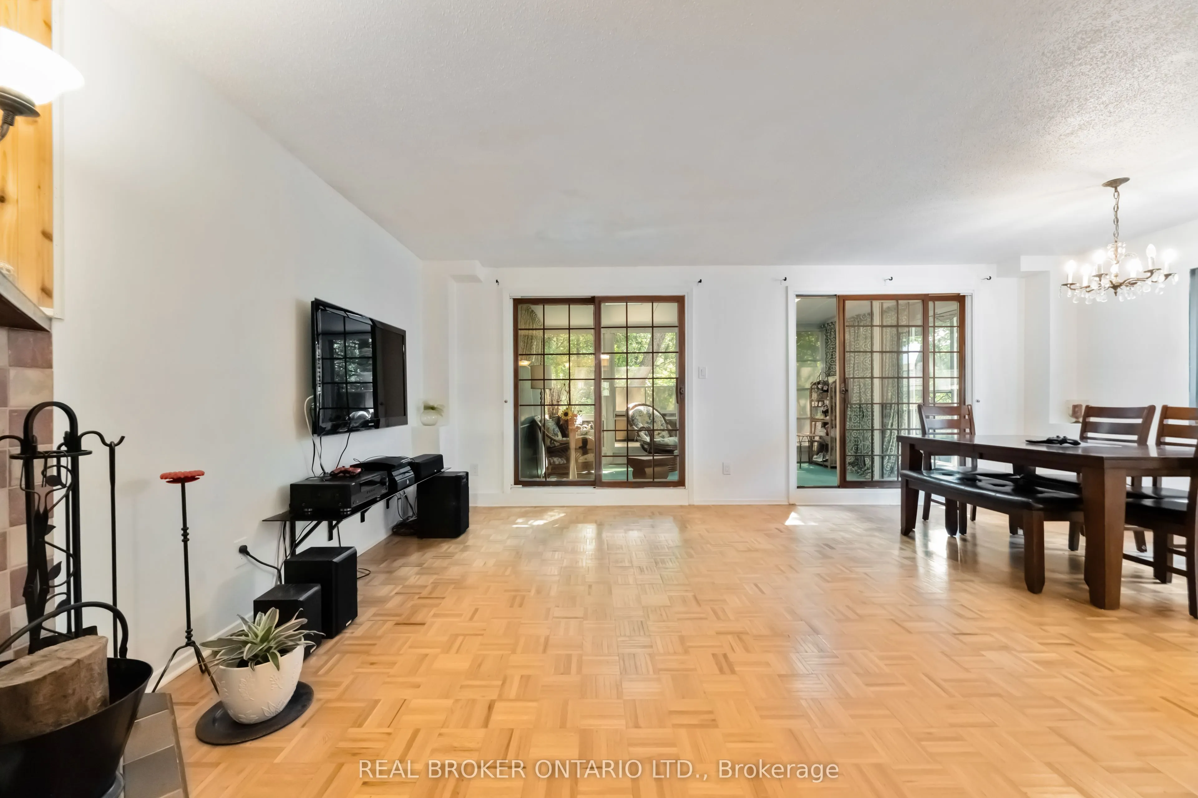 77 Priam Way
