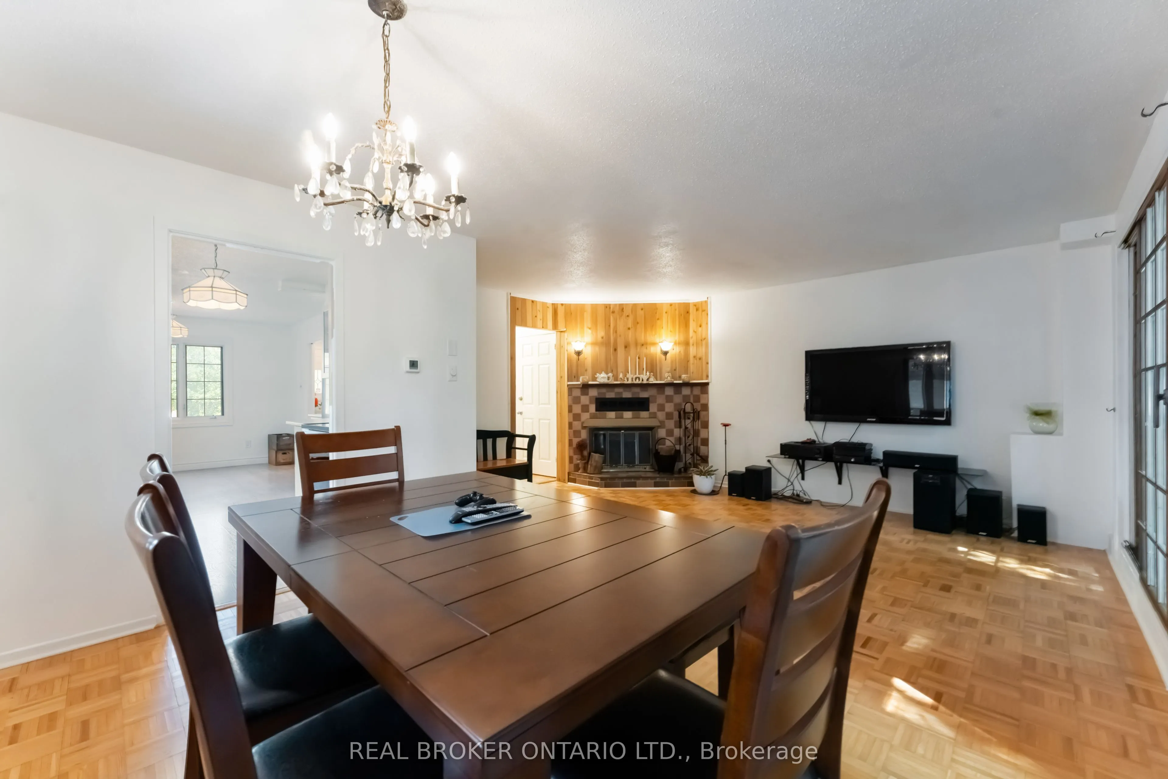 77 Priam Way