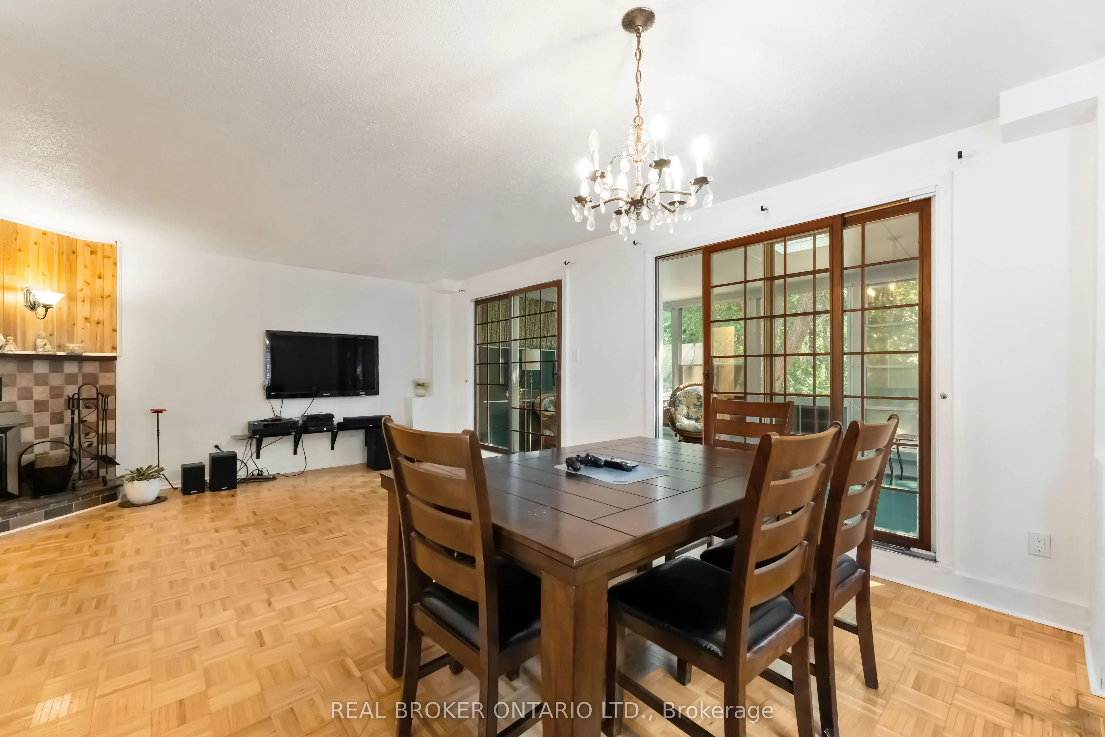 77 Priam Way